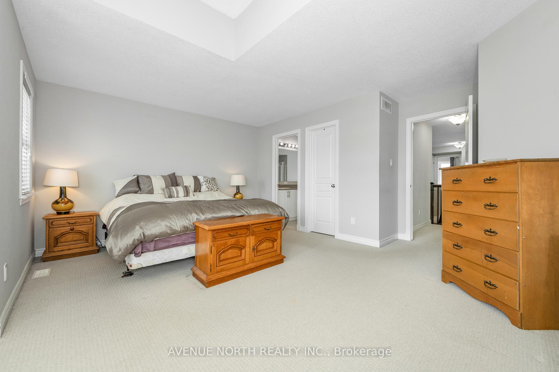 Photo 24 of 861 Contour Street, Ottawa, Mer Bleue/Bradley Estates/Anderson Park — HOMEH