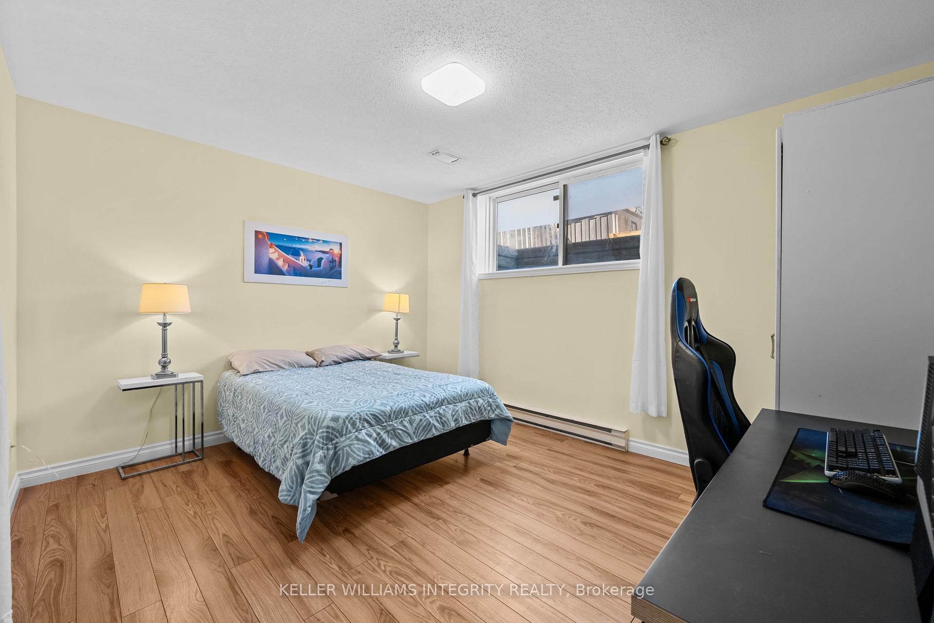 Photo 22 of 6036 Pineglade Crescent, Ottawa, Chapel Hill South - Orleans Village — HOMEH
