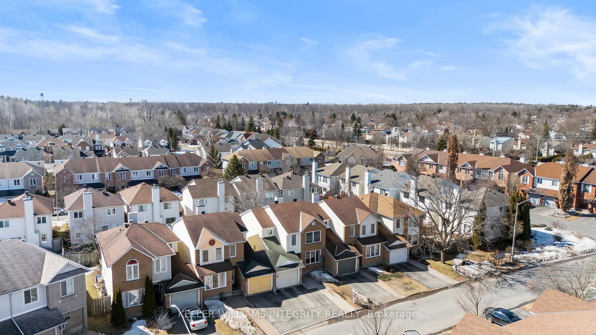 Photo 30 of 6036 Pineglade Crescent, Ottawa, Chapel Hill South - Orleans Village — HOMEH