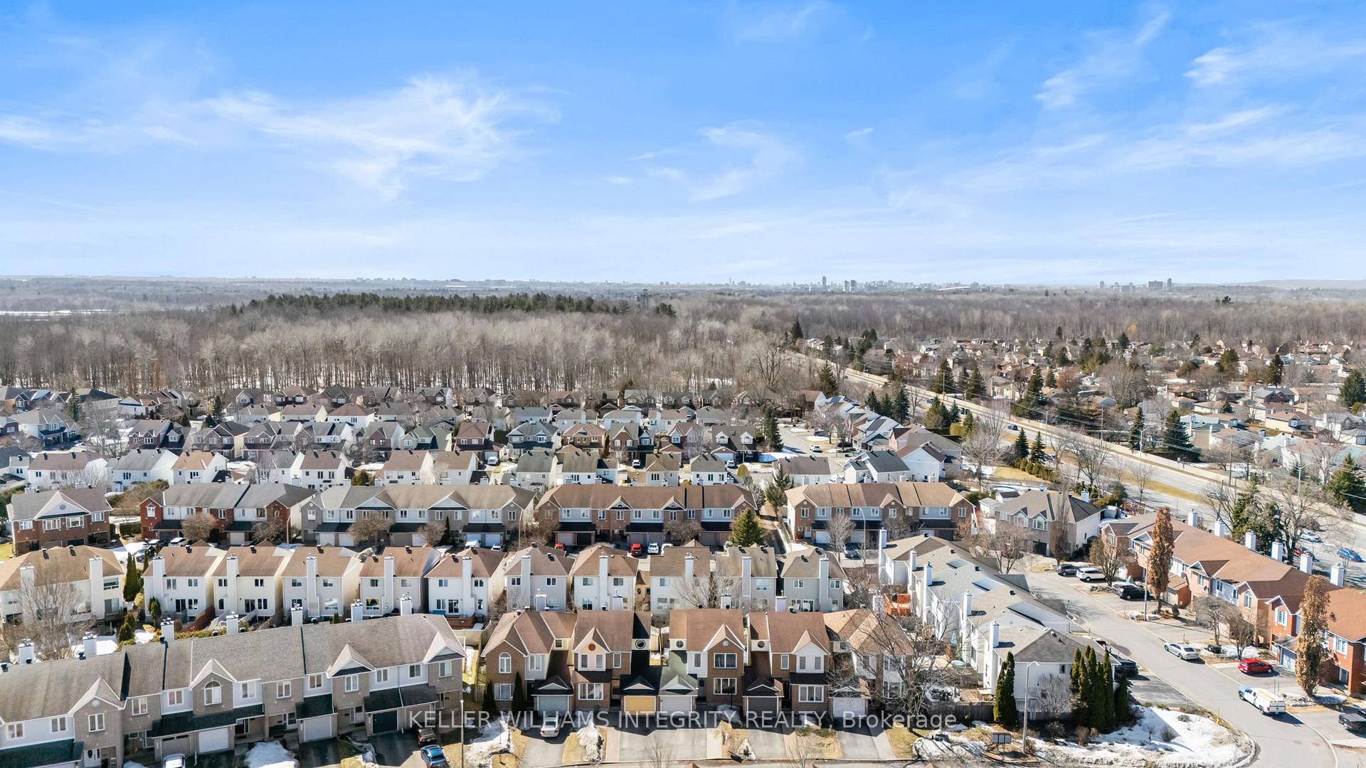 Photo 34 of 6036 Pineglade Crescent, Ottawa, Chapel Hill South - Orleans Village — HOMEH