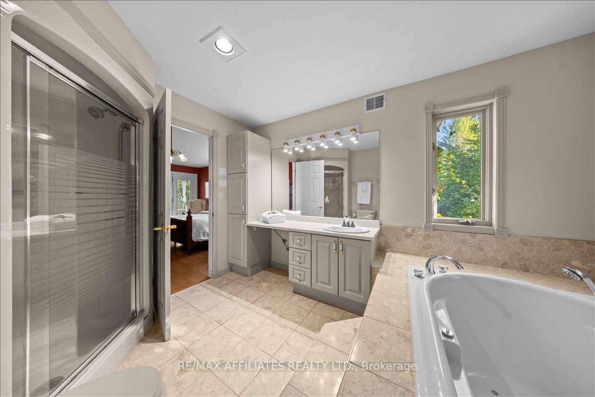 Photo 22 of 1266 Barnwell Crescent, Ottawa, Navan — HOMEH