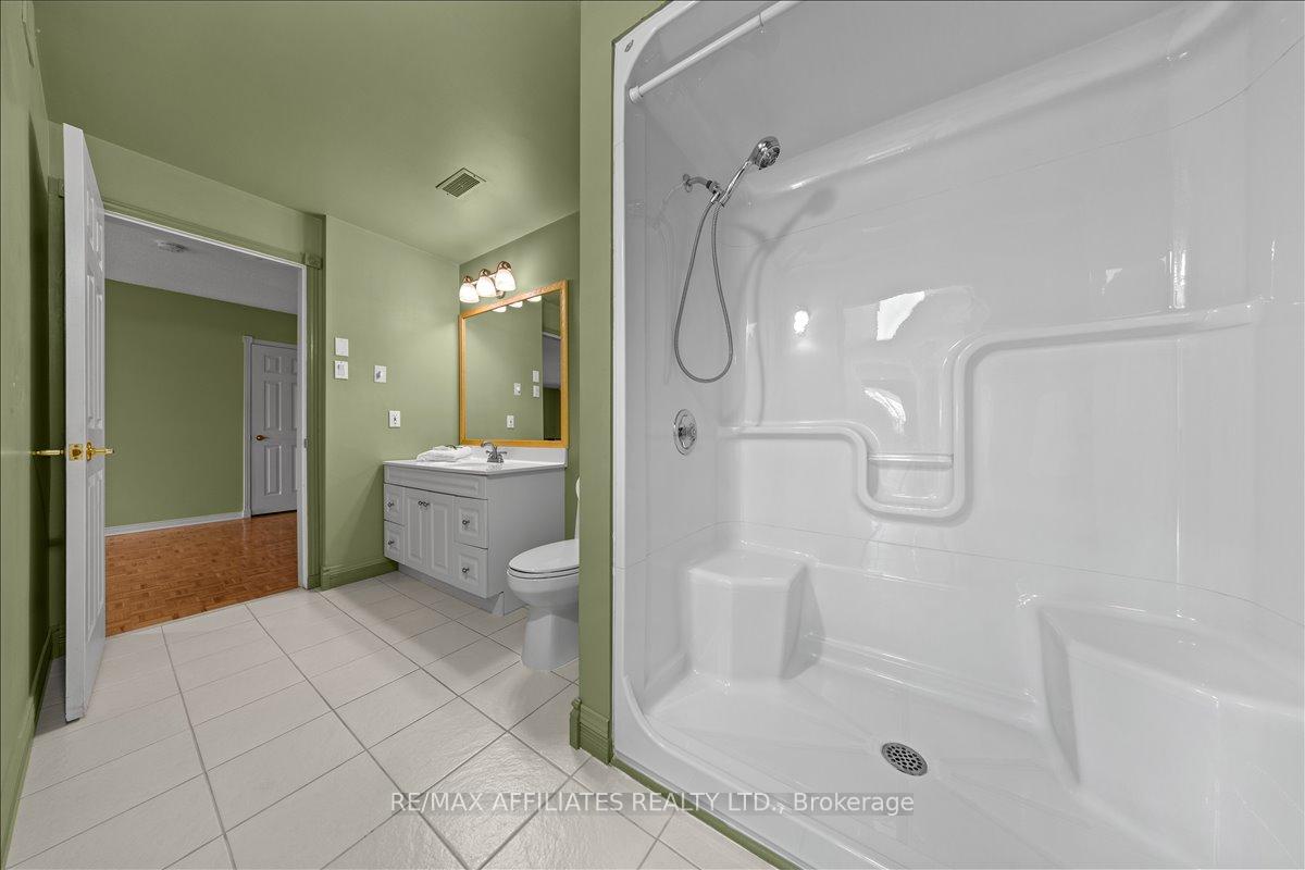 Photo 36 of 1266 Barnwell Crescent, Ottawa, Navan — HOMEH