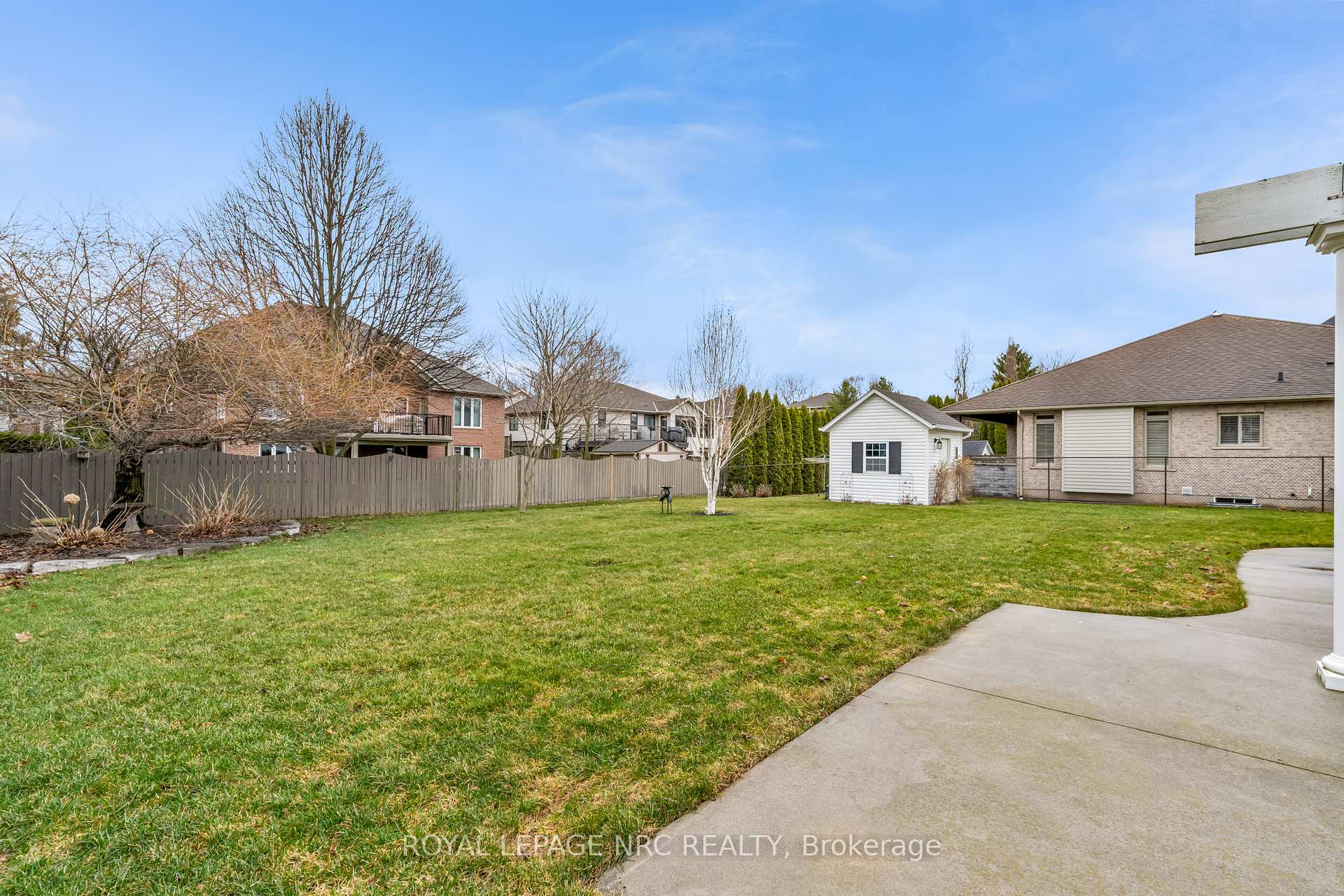 Photo 5 of 20 Meadowvale Drive, Pelham, Fonthill — HOMEH