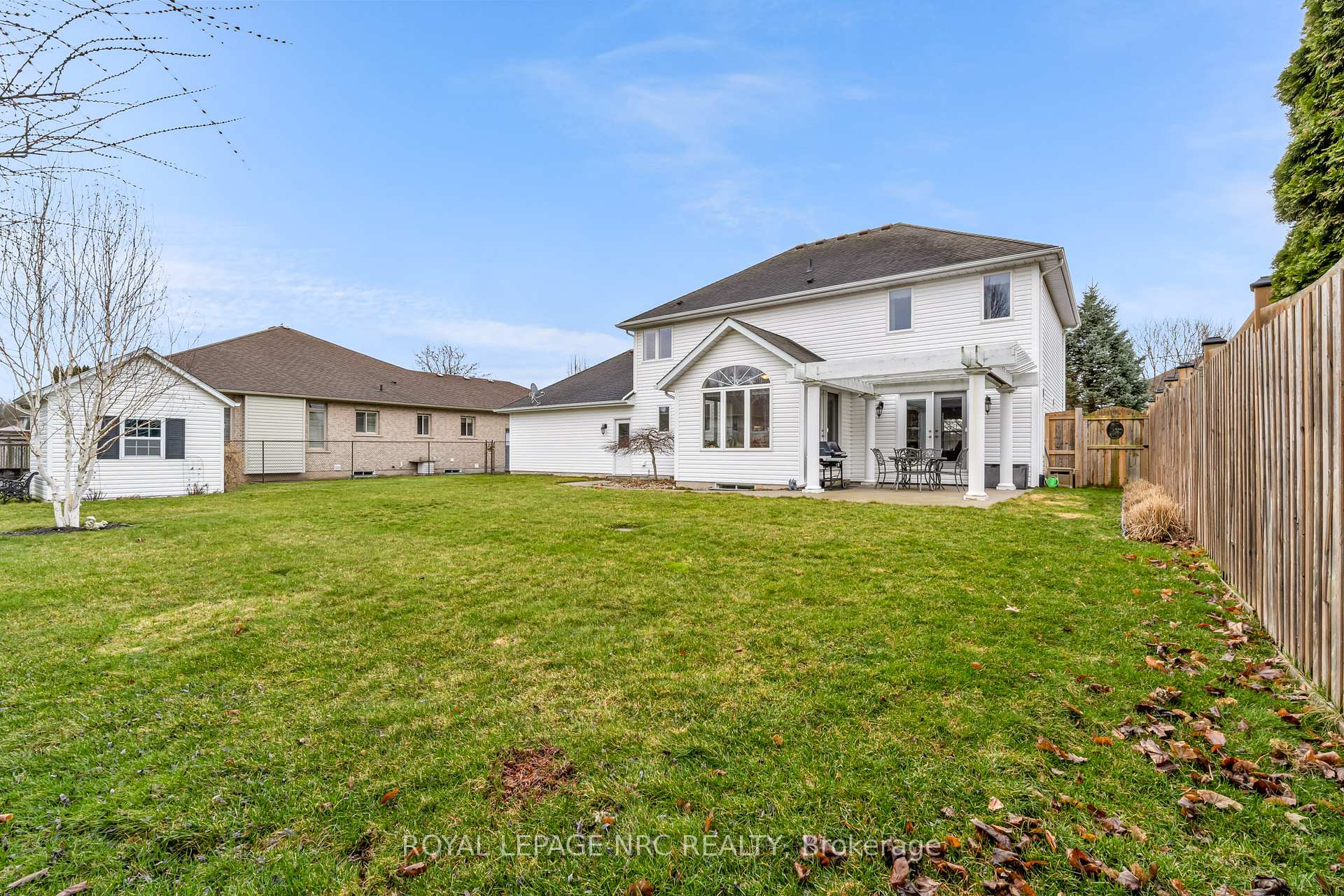 Photo 6 of 20 Meadowvale Drive, Pelham, Fonthill — HOMEH