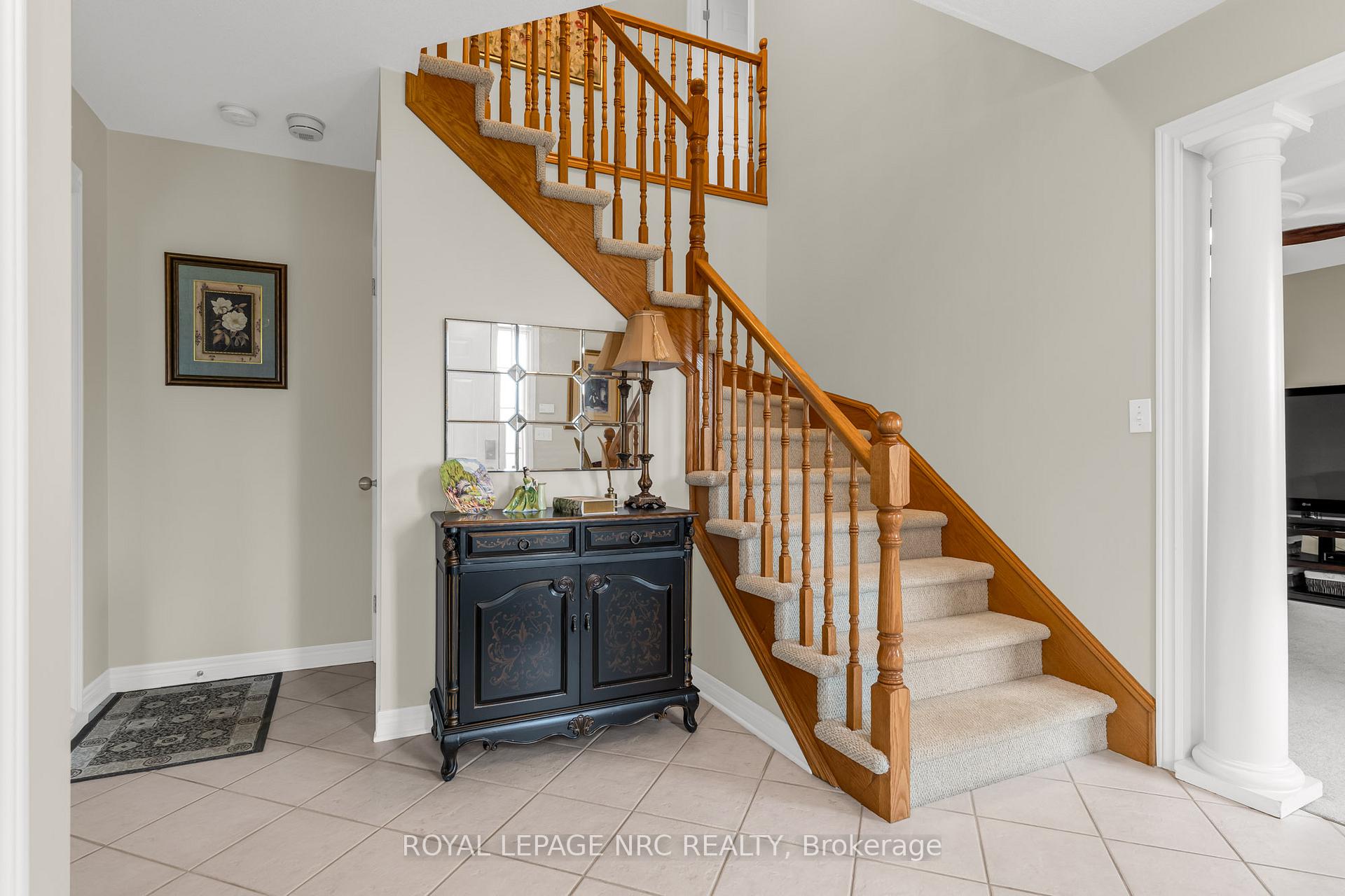 Photo 11 of 20 Meadowvale Drive, Pelham, Fonthill — HOMEH