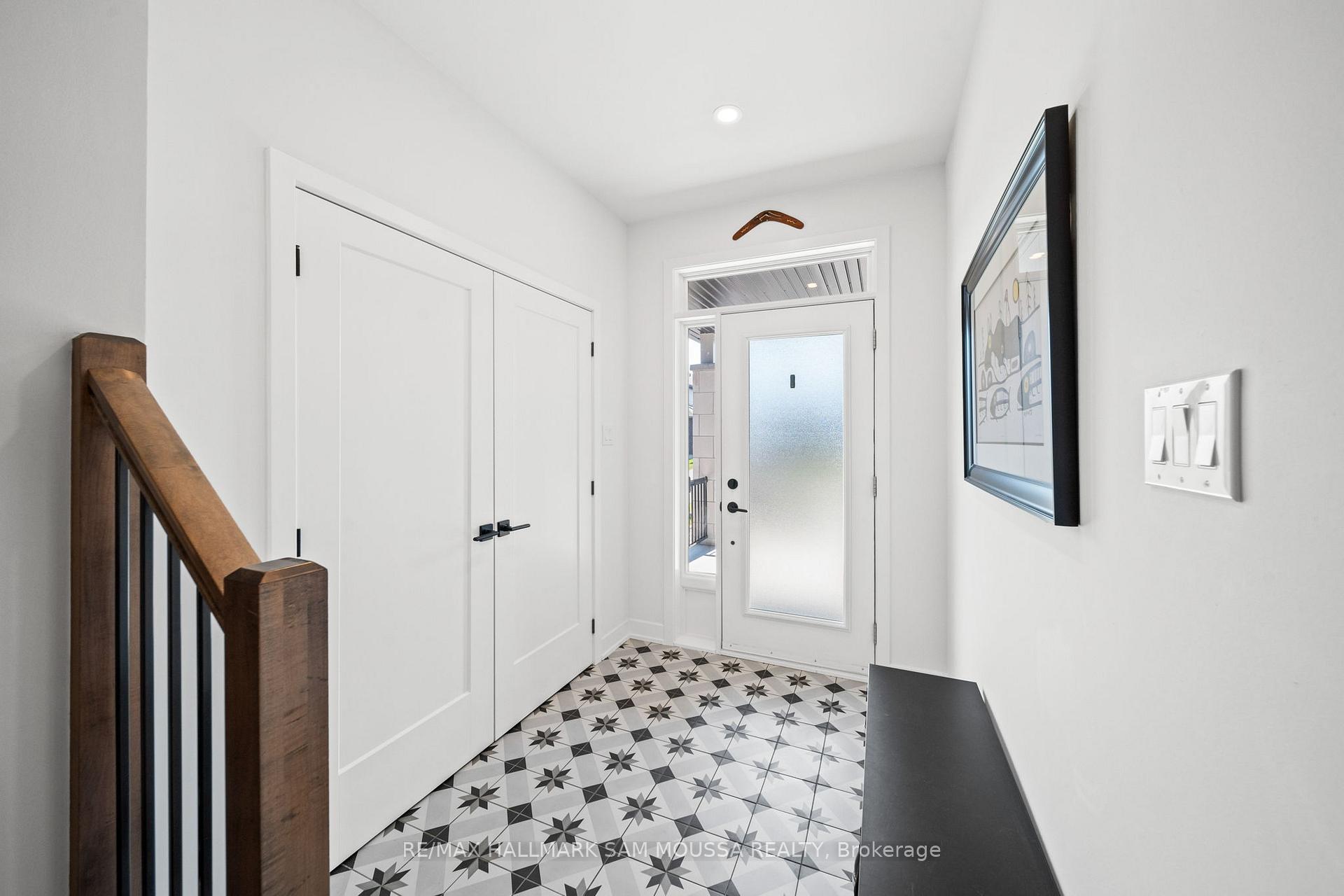 Photo 5 of 259 Fountainhead Drive, Ottawa, Mer Bleue/Bradley Estates/Anderson Park — HOMEH