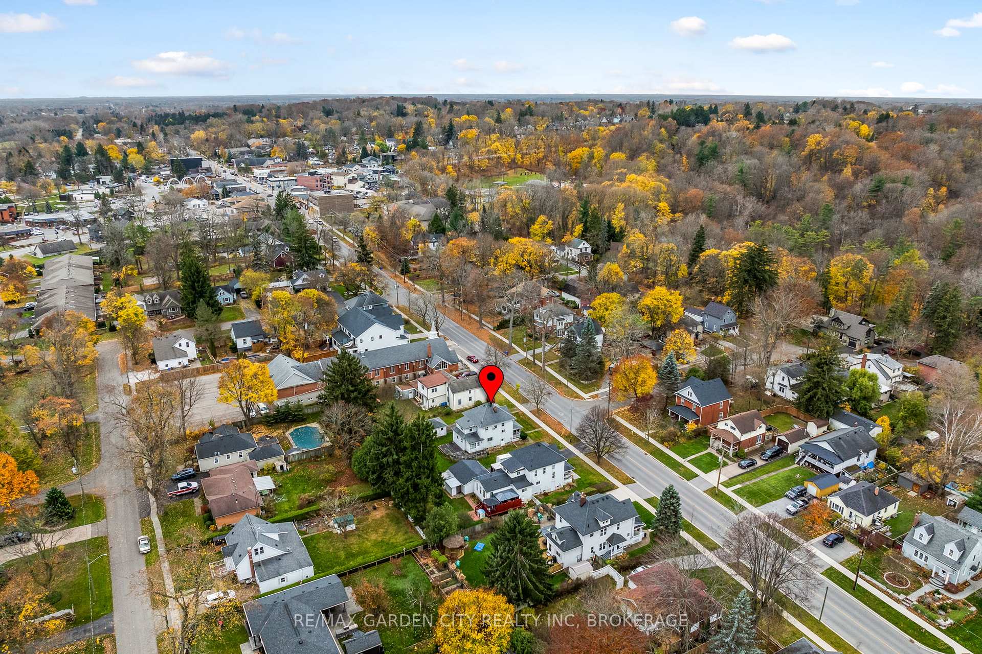 Photo 5 of 1561 Pelham Street, Pelham, Fonthill — HOMEH