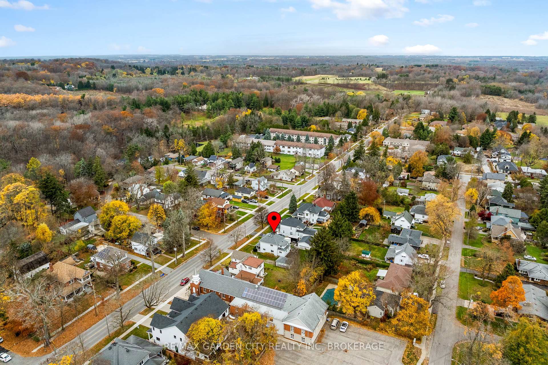 Photo 7 of 1561 Pelham Street, Pelham, Fonthill — HOMEH