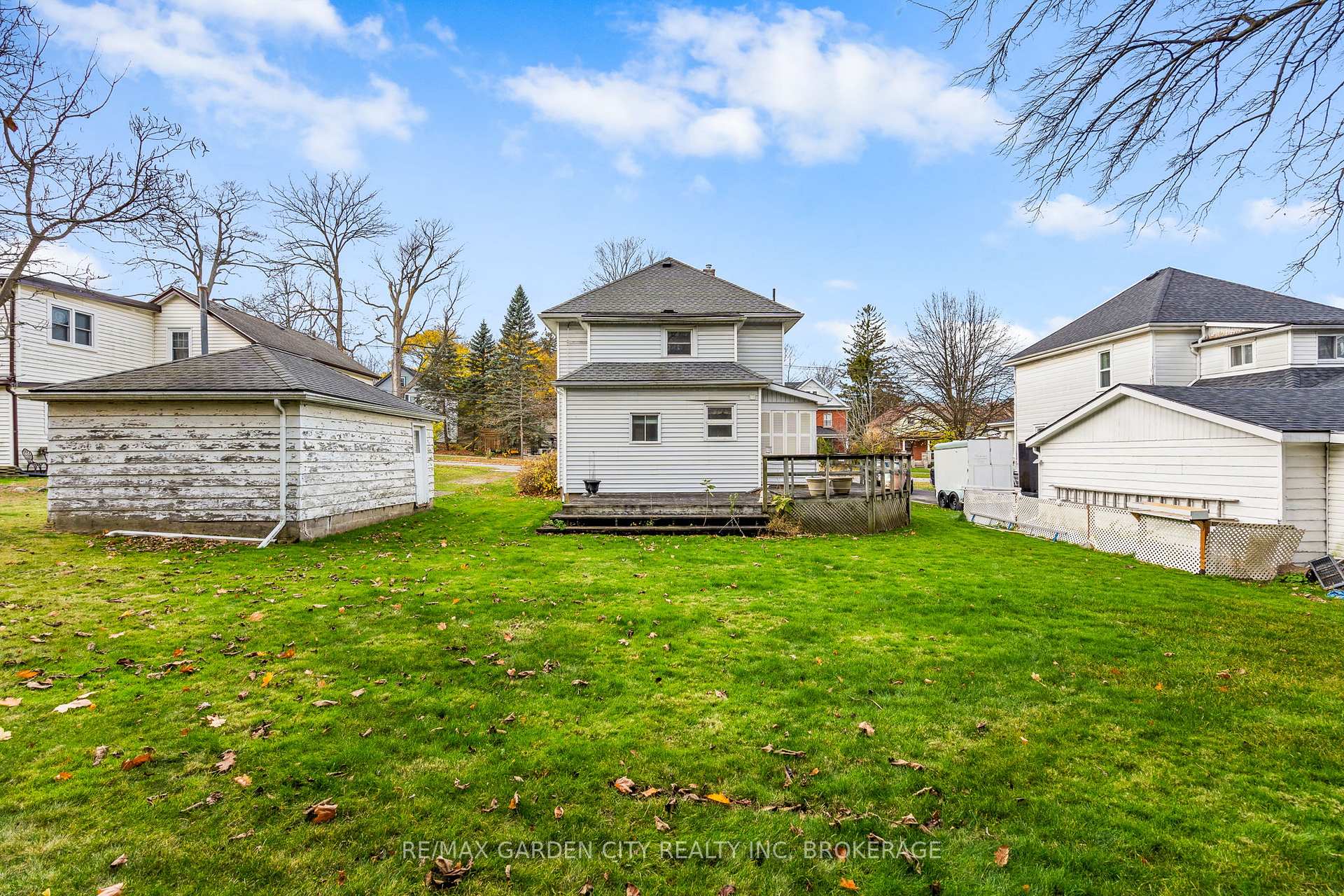 Photo 14 of 1561 Pelham Street, Pelham, Fonthill — HOMEH