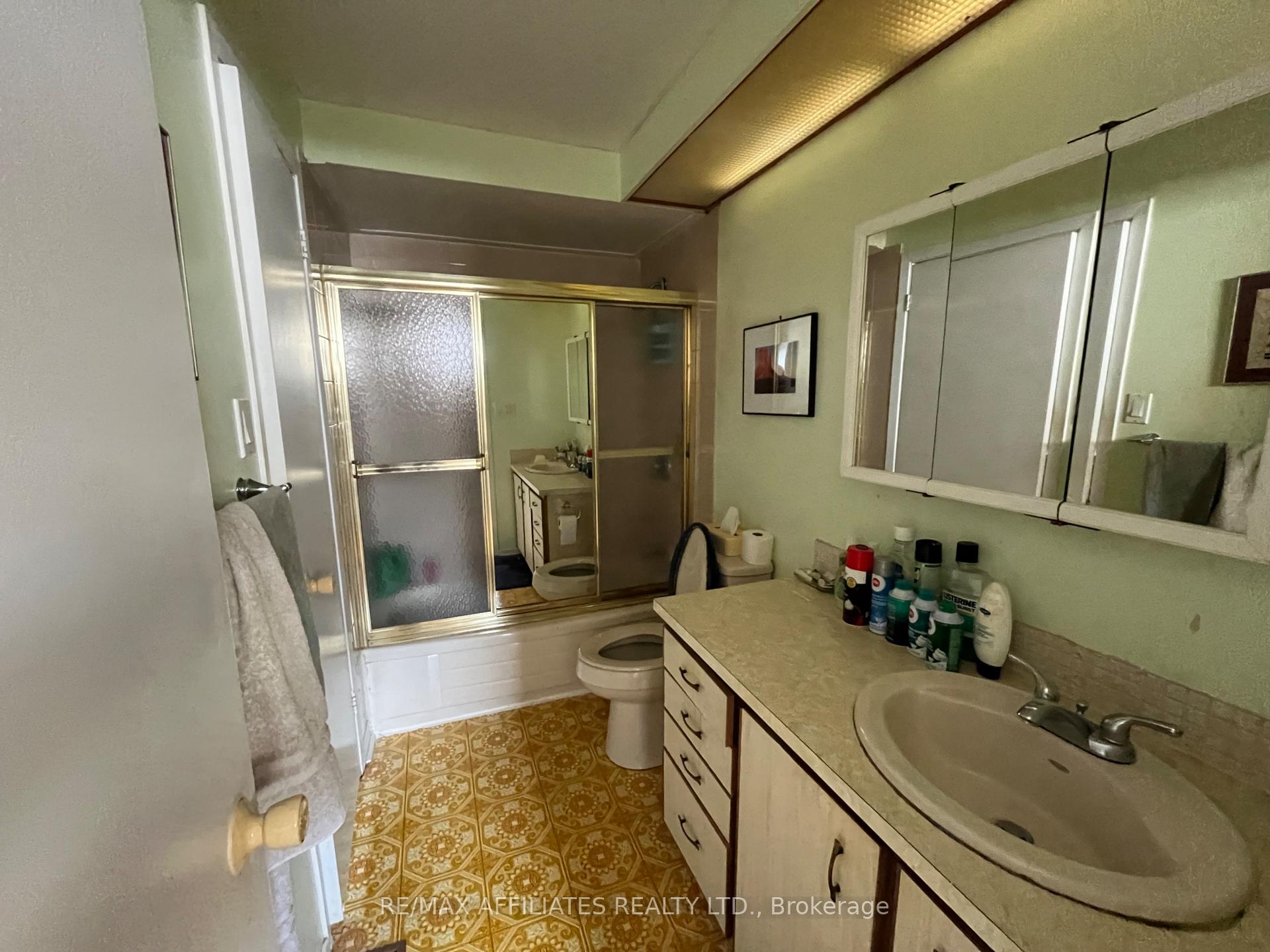 Photo 15 of 7913 Jeanne D'arc Boulevard, Ottawa, Orleans Wood — HOMEH