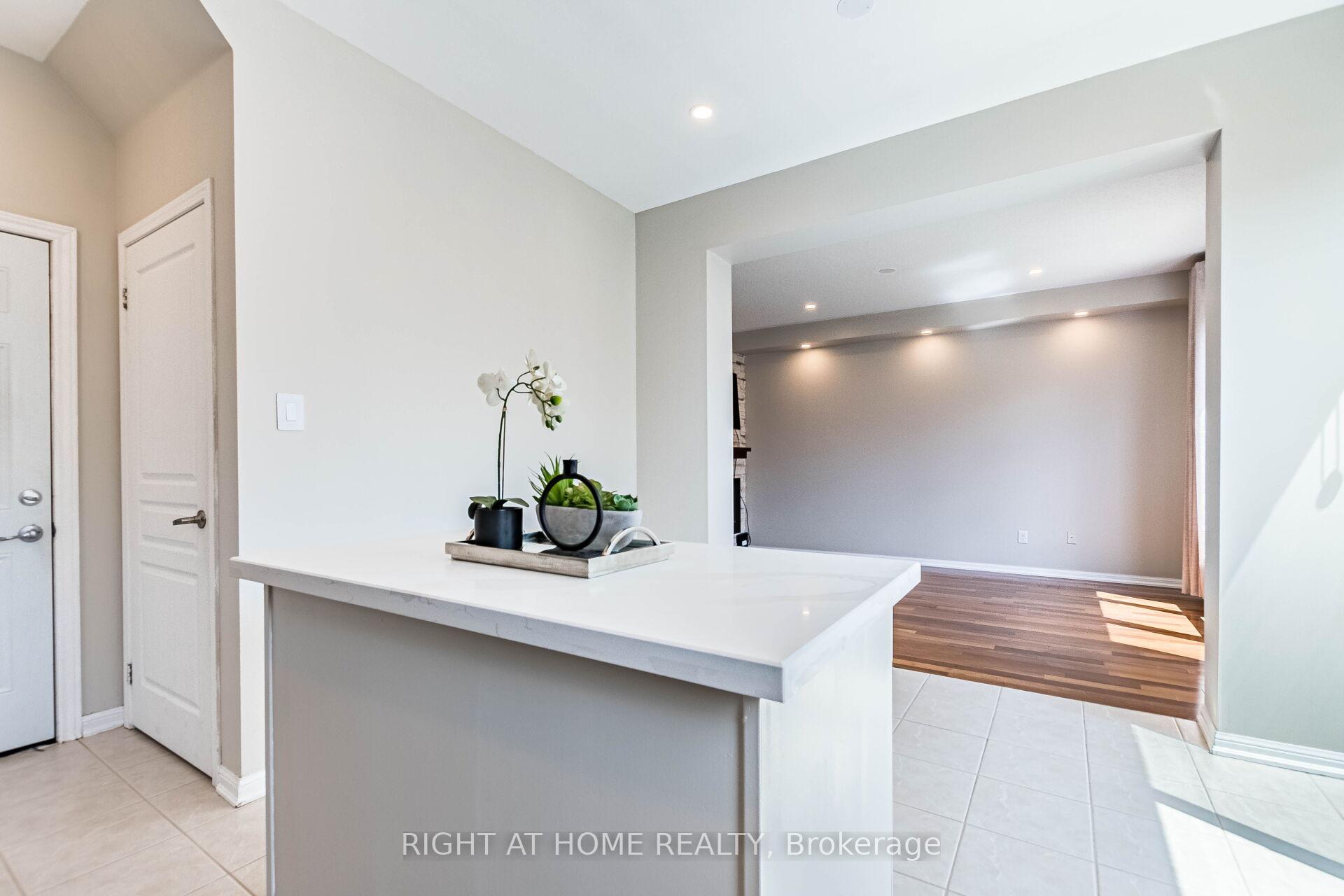 Photo 15 of 314 Jelinik Terrace, Milton, Scott — HOMEH