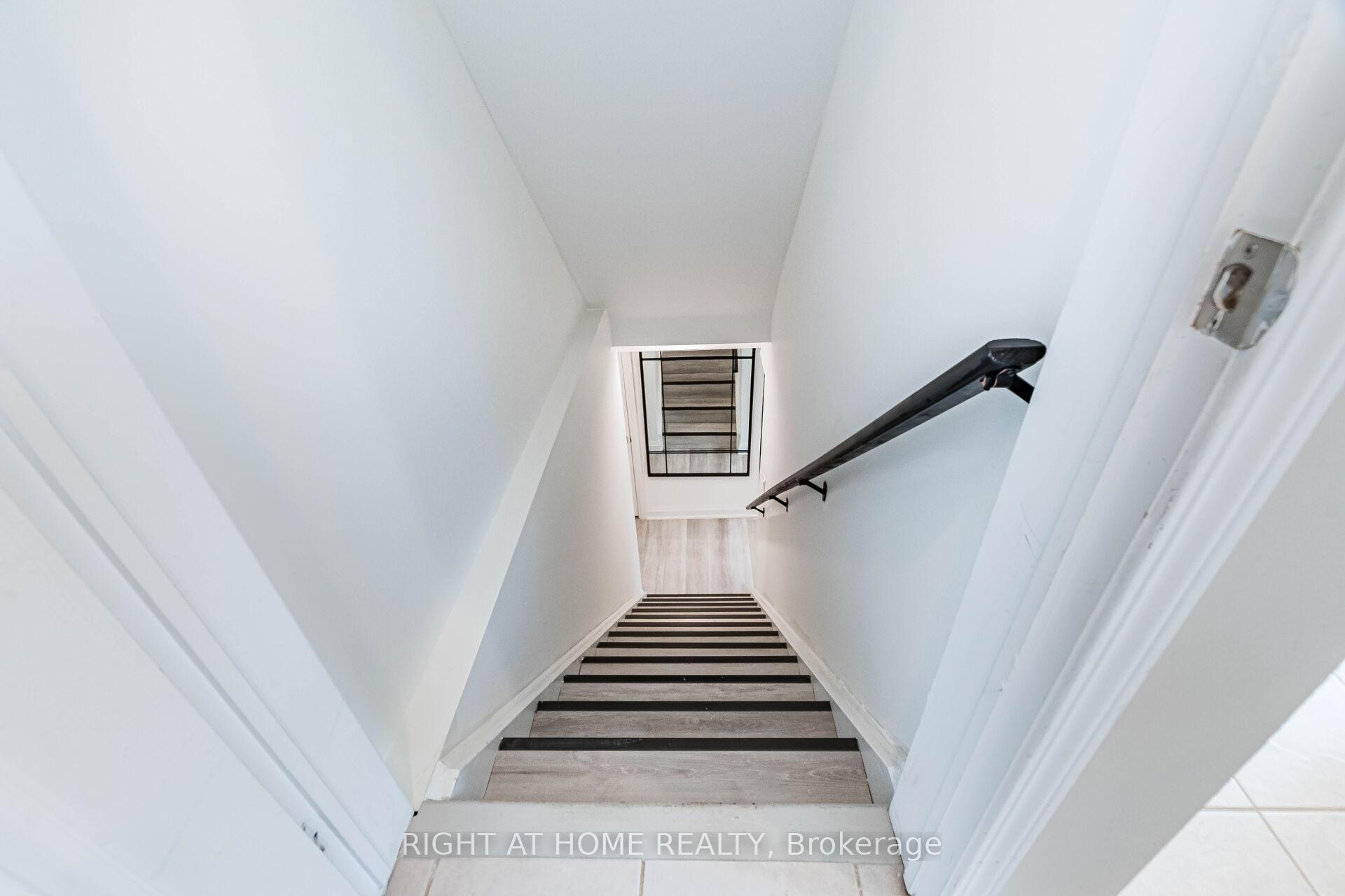 Photo 21 of 314 Jelinik Terrace, Milton, Scott — HOMEH