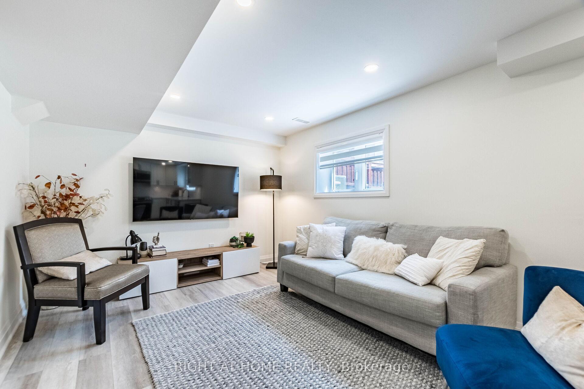 Photo 25 of 314 Jelinik Terrace, Milton, Scott — HOMEH