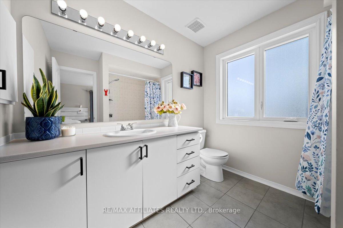 Photo 22 of 5901 Pineglade Crescent, Ottawa, Chapel Hill South - Orleans Village — HOMEH