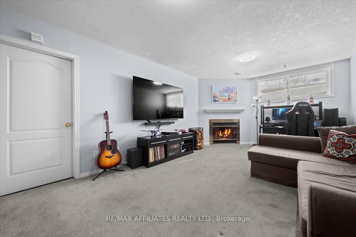 Photo 28 of 5901 Pineglade Crescent, Ottawa, Chapel Hill South - Orleans Village — HOMEH