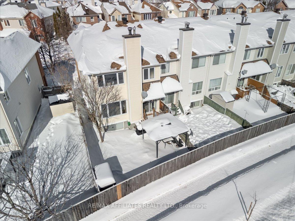 Photo 34 of 5901 Pineglade Crescent, Ottawa, Chapel Hill South - Orleans Village — HOMEH