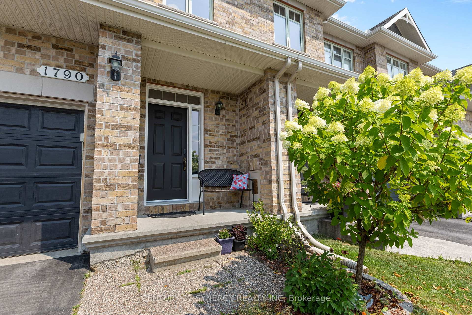 Photo 3 of 1790 Plainridge Crescent, Ottawa, Notting Hill/Summerside — HOMEH