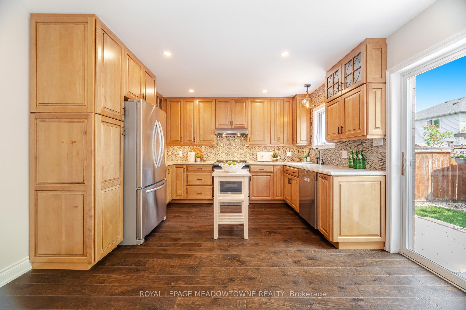 Photo 10 of 1202 Turner Drive, Milton, Dempsey — HOMEH