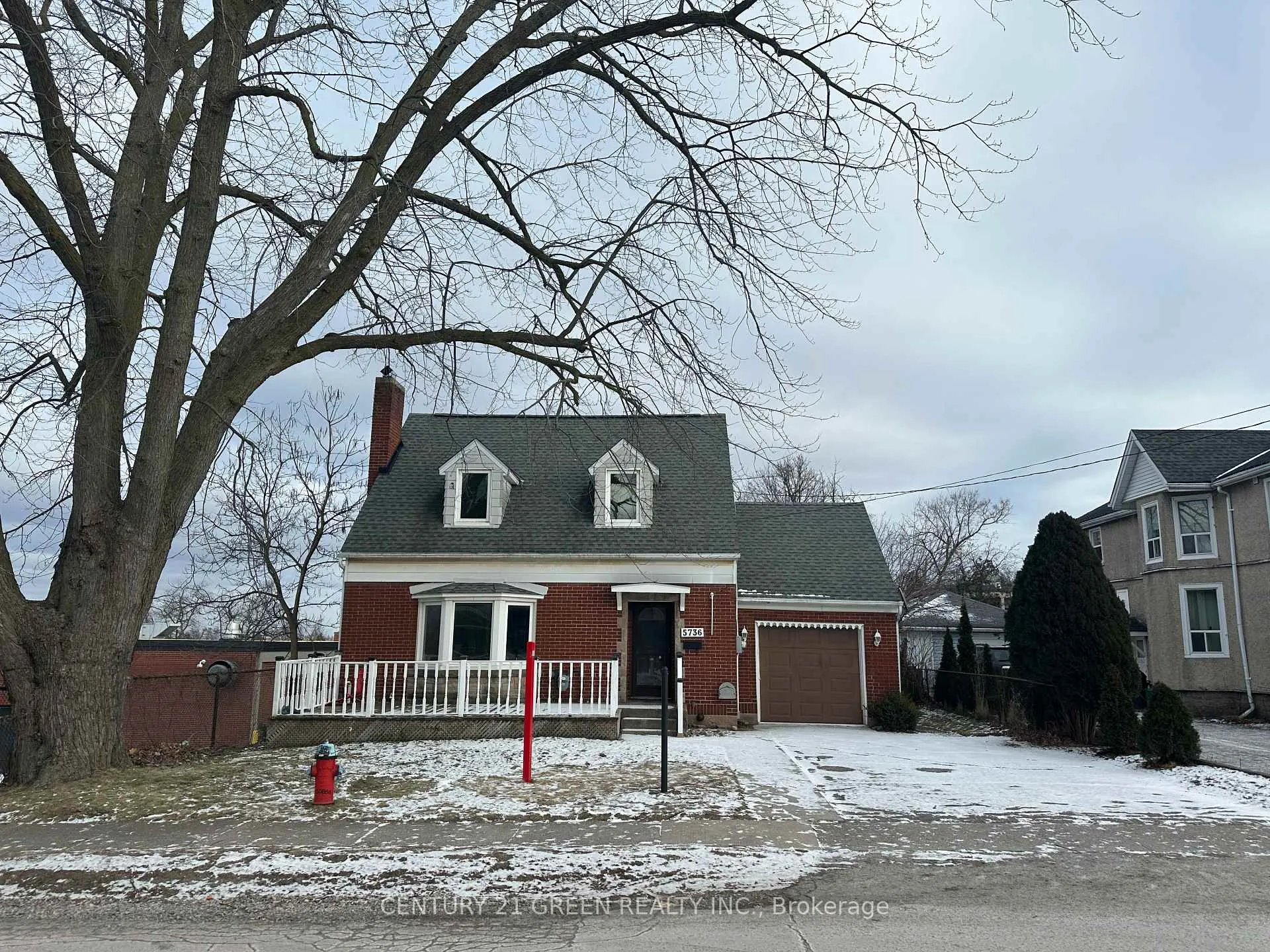 Photo 1 of 5736 Leonard Avenue, Niagara Falls, Hospital — HOMEH
