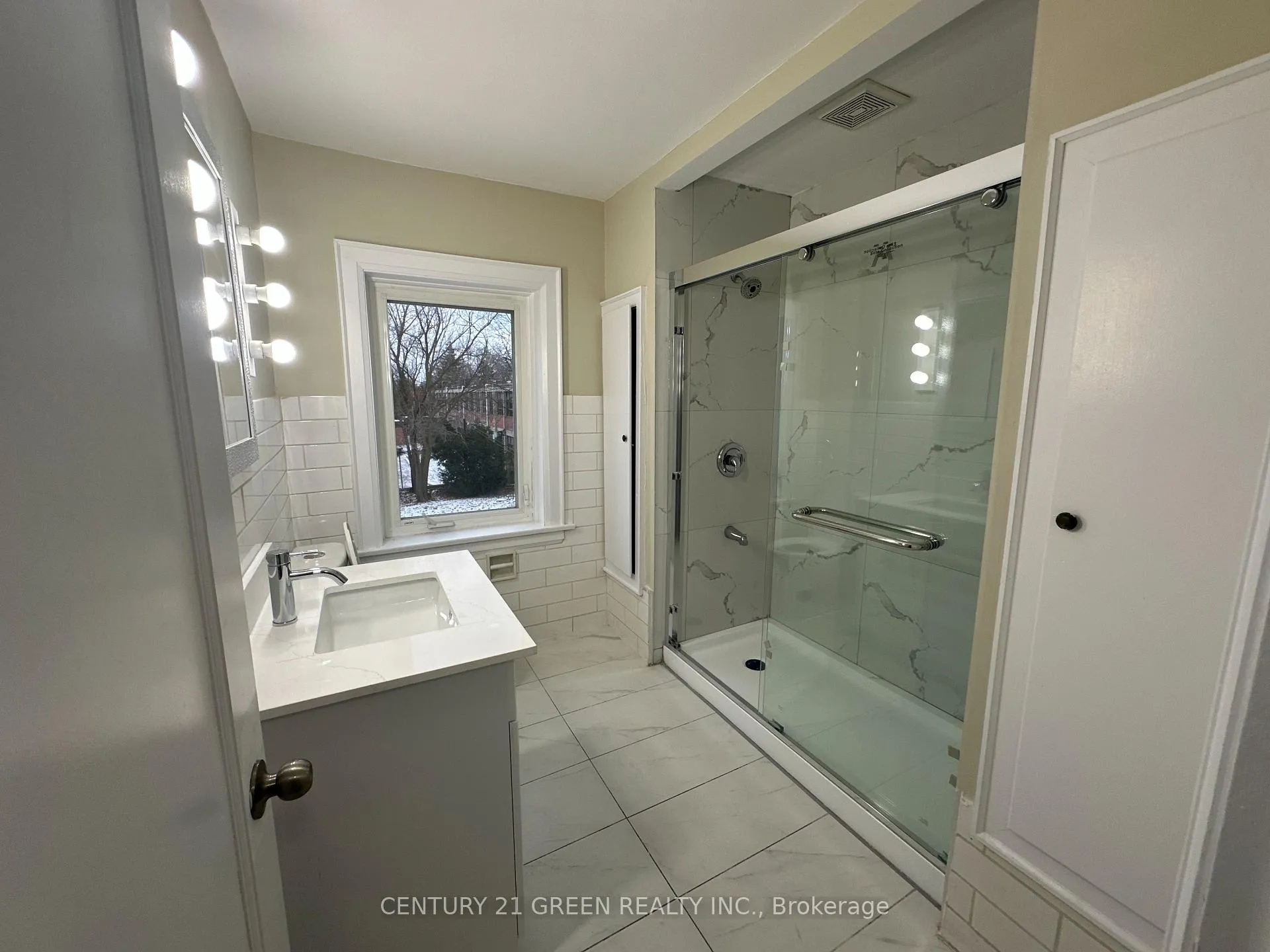 Photo 19 of 5736 Leonard Avenue, Niagara Falls, Hospital — HOMEH
