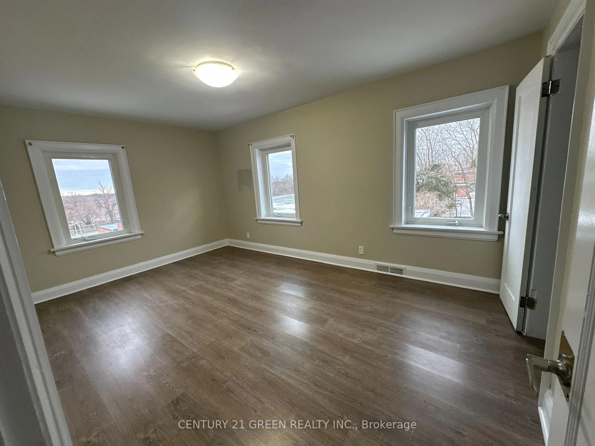 Photo 22 of 5736 Leonard Avenue, Niagara Falls, Hospital — HOMEH