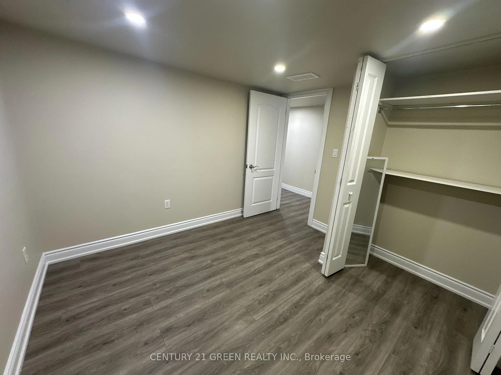 Photo 35 of 5736 Leonard Avenue, Niagara Falls, Hospital — HOMEH