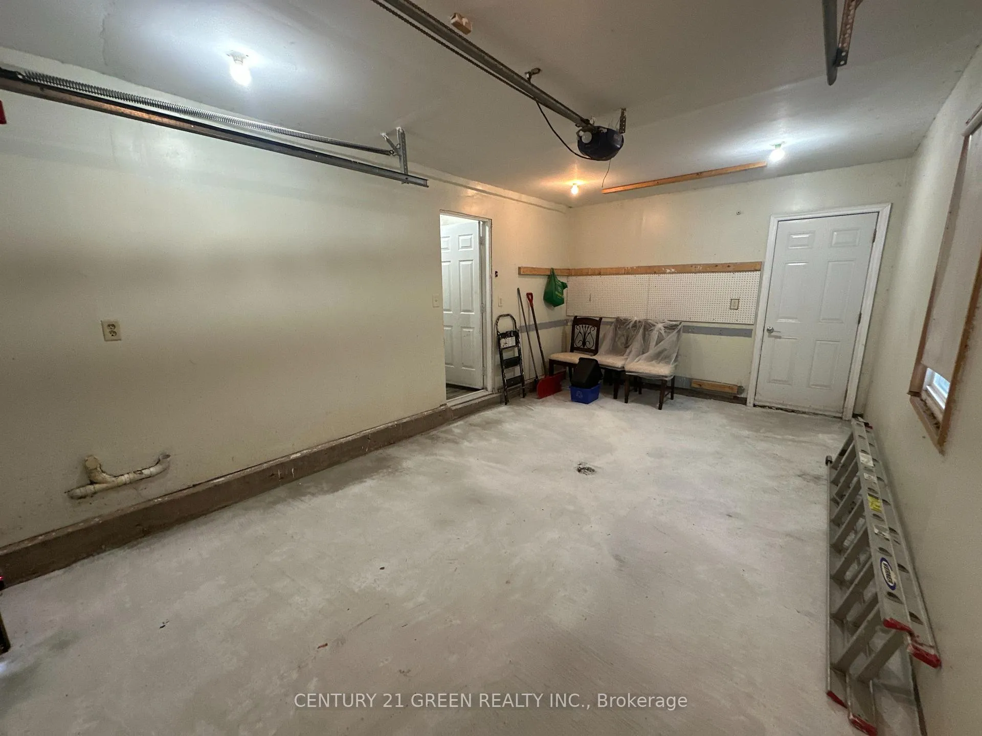 Photo 39 of 5736 Leonard Avenue, Niagara Falls, Hospital — HOMEH