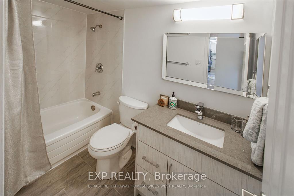 Photo 7 of Unit 11, 6287 O'neil Street, Niagara Falls, Stamford — HOMEH