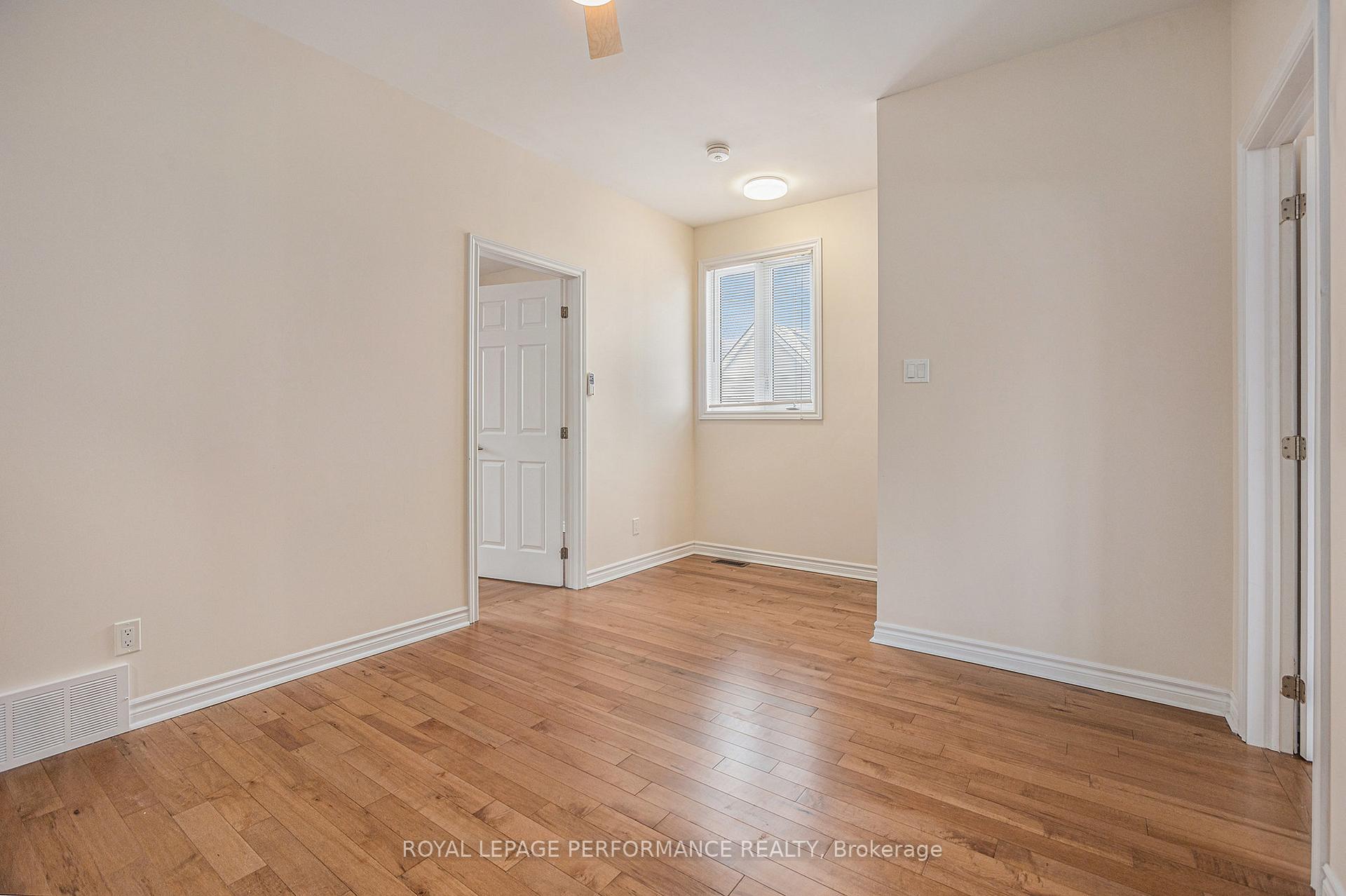 Photo 13 of 1392 Belcourt Boulevard, Ottawa, Chateauneuf — HOMEH