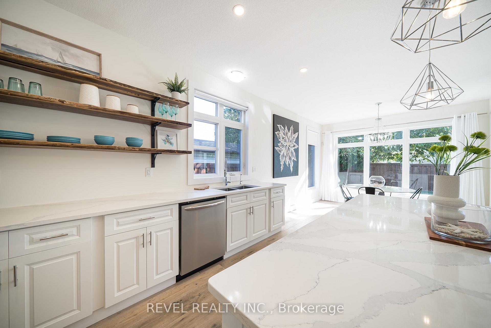 Photo 14 of 38 Lakeview Avenue, Norfolk, Port Dover — HOMEH