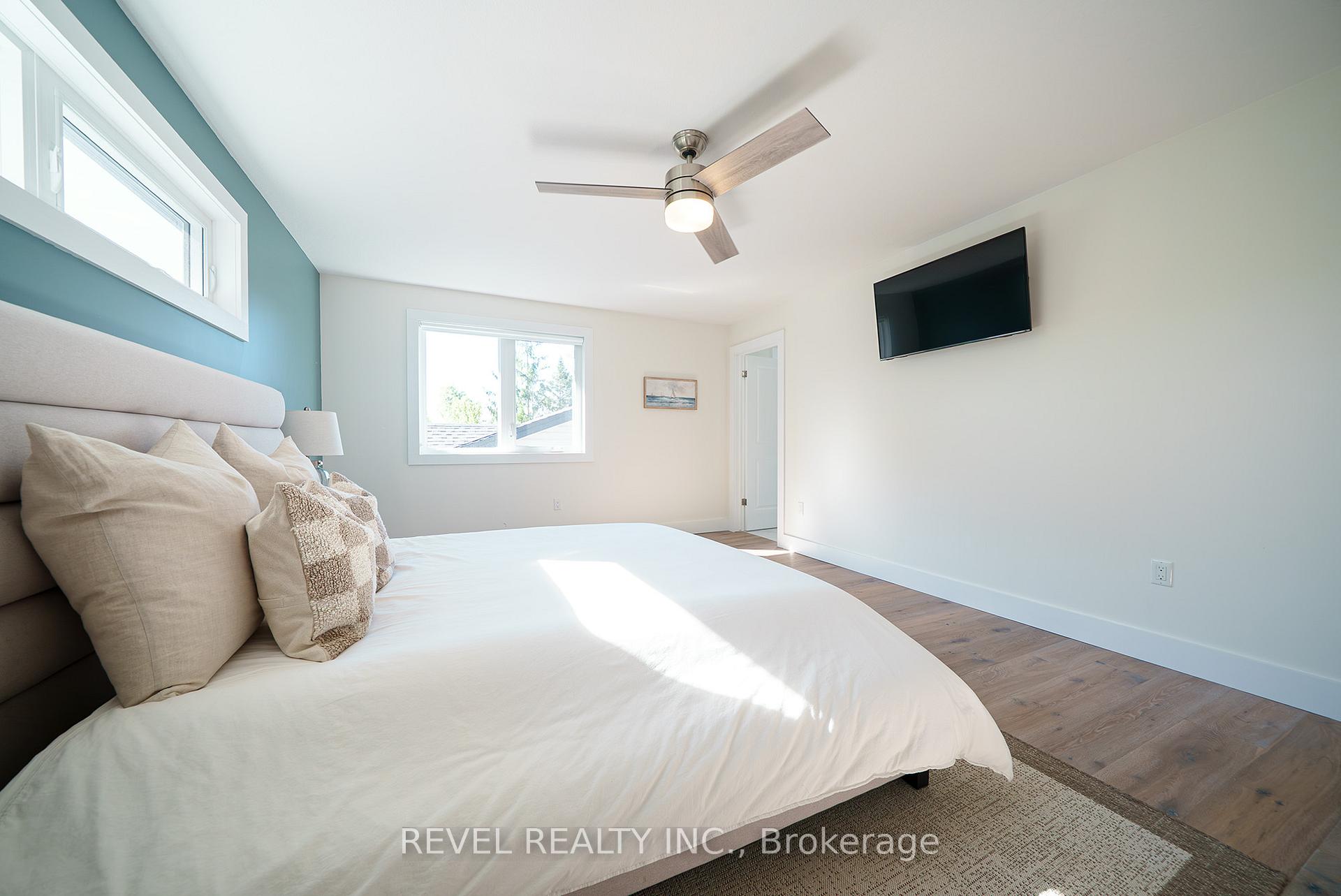 Photo 24 of 38 Lakeview Avenue, Norfolk, Port Dover — HOMEH