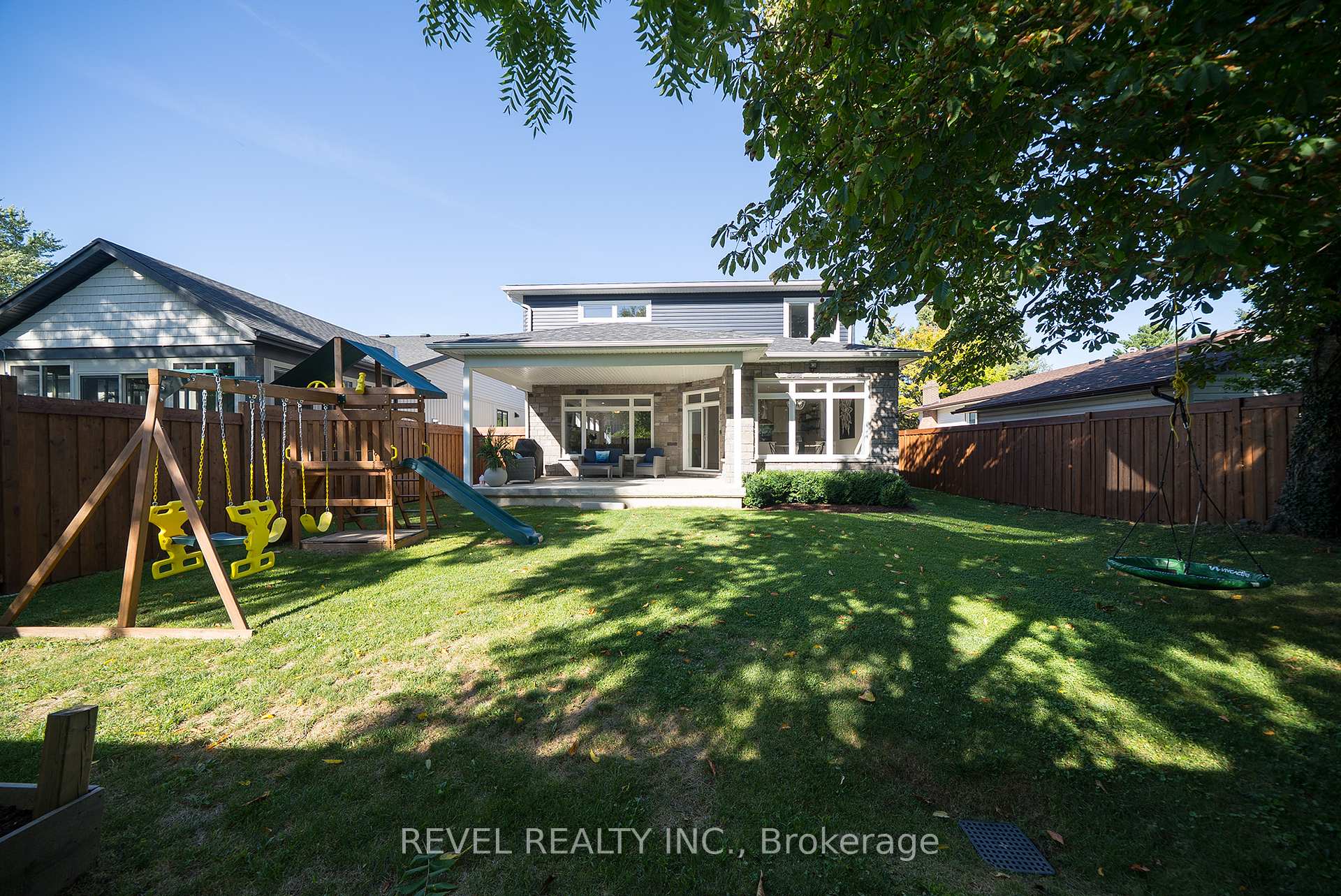 Photo 43 of 38 Lakeview Avenue, Norfolk, Port Dover — HOMEH