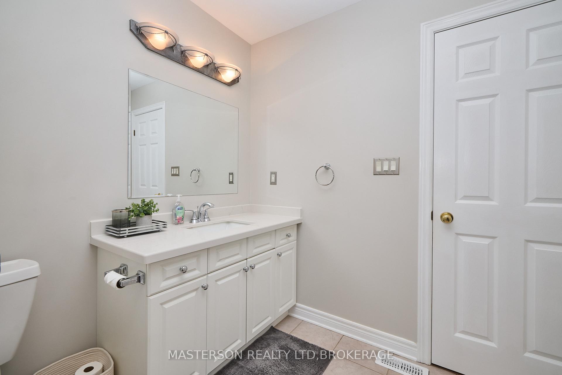 Photo 17 of 6906 Kelly Drive, Niagara Falls, Forestview — HOMEH