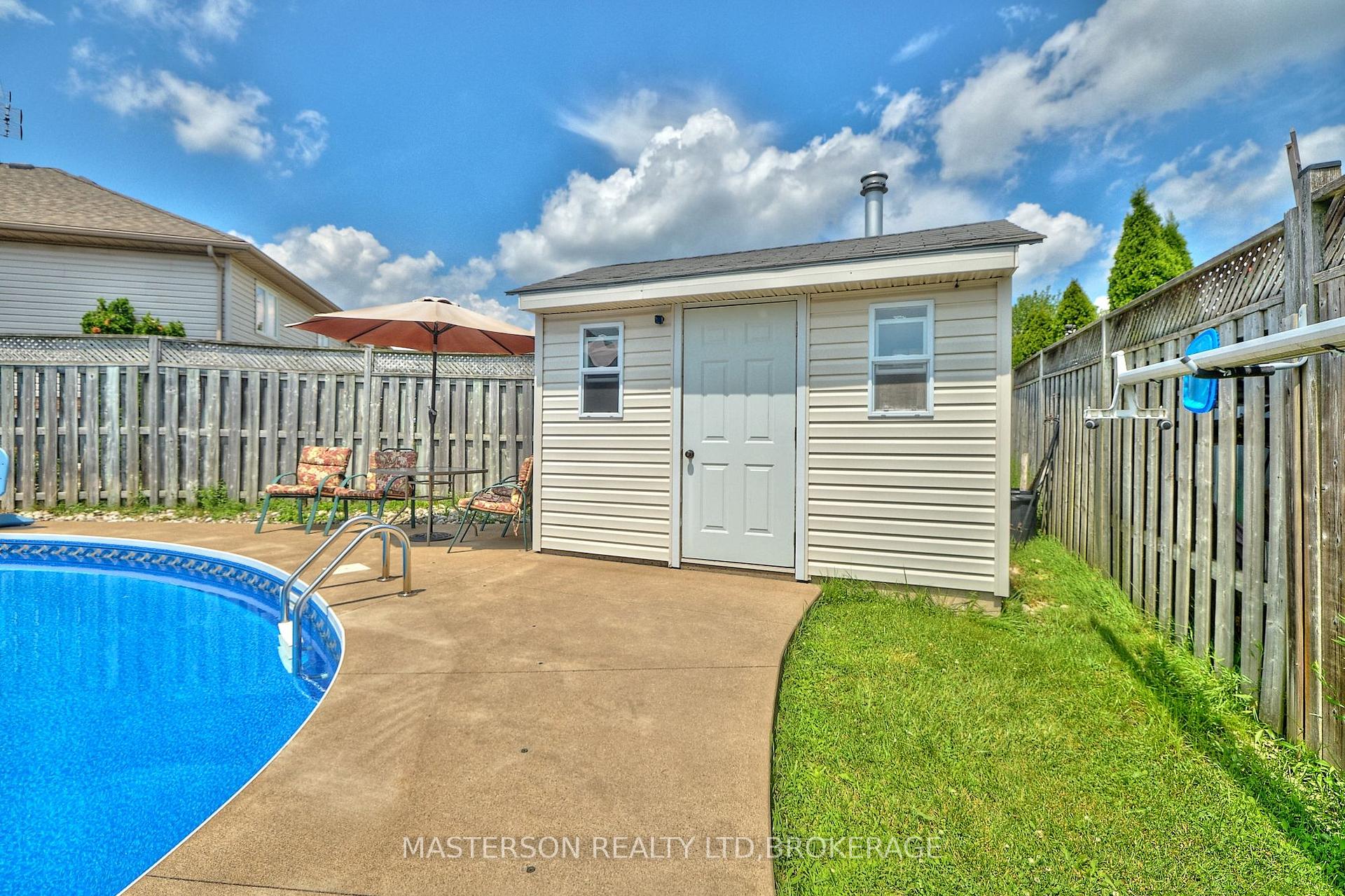Photo 31 of 6906 Kelly Drive, Niagara Falls, Forestview — HOMEH