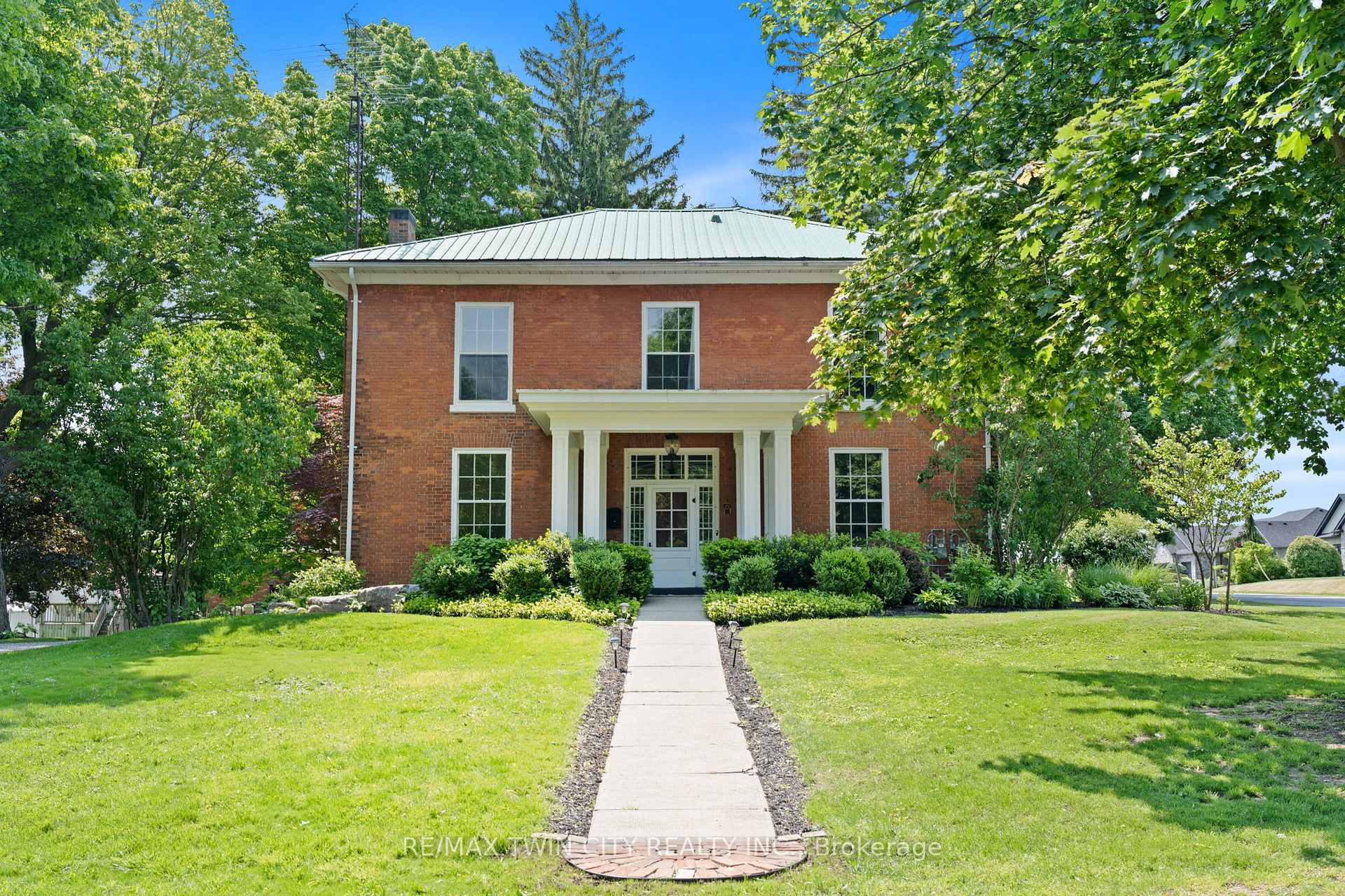 Photo 1 of 4 Murray Street W, Norfolk, Vittoria — HOMEH