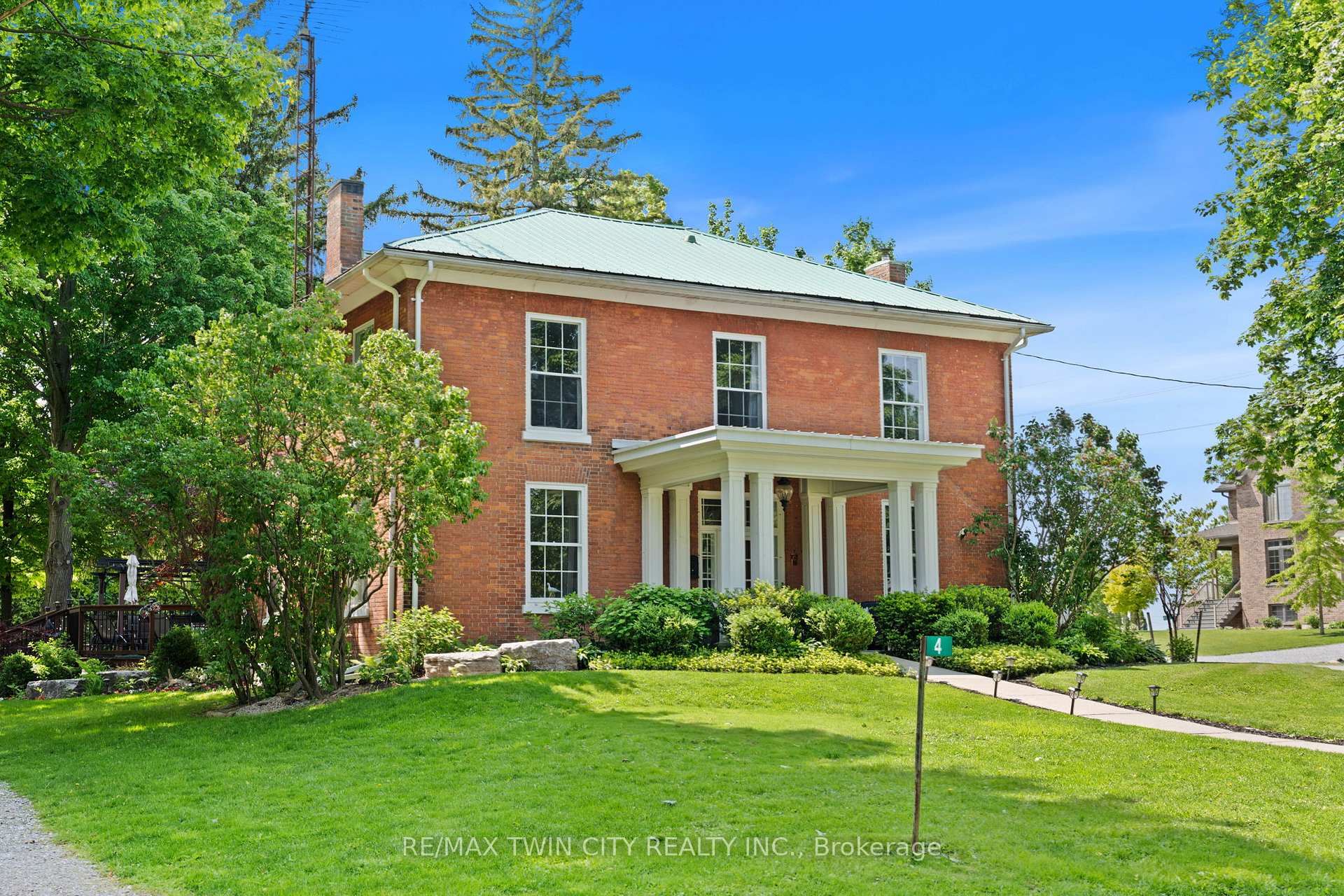 Photo 9 of 4 Murray Street W, Norfolk, Vittoria — HOMEH