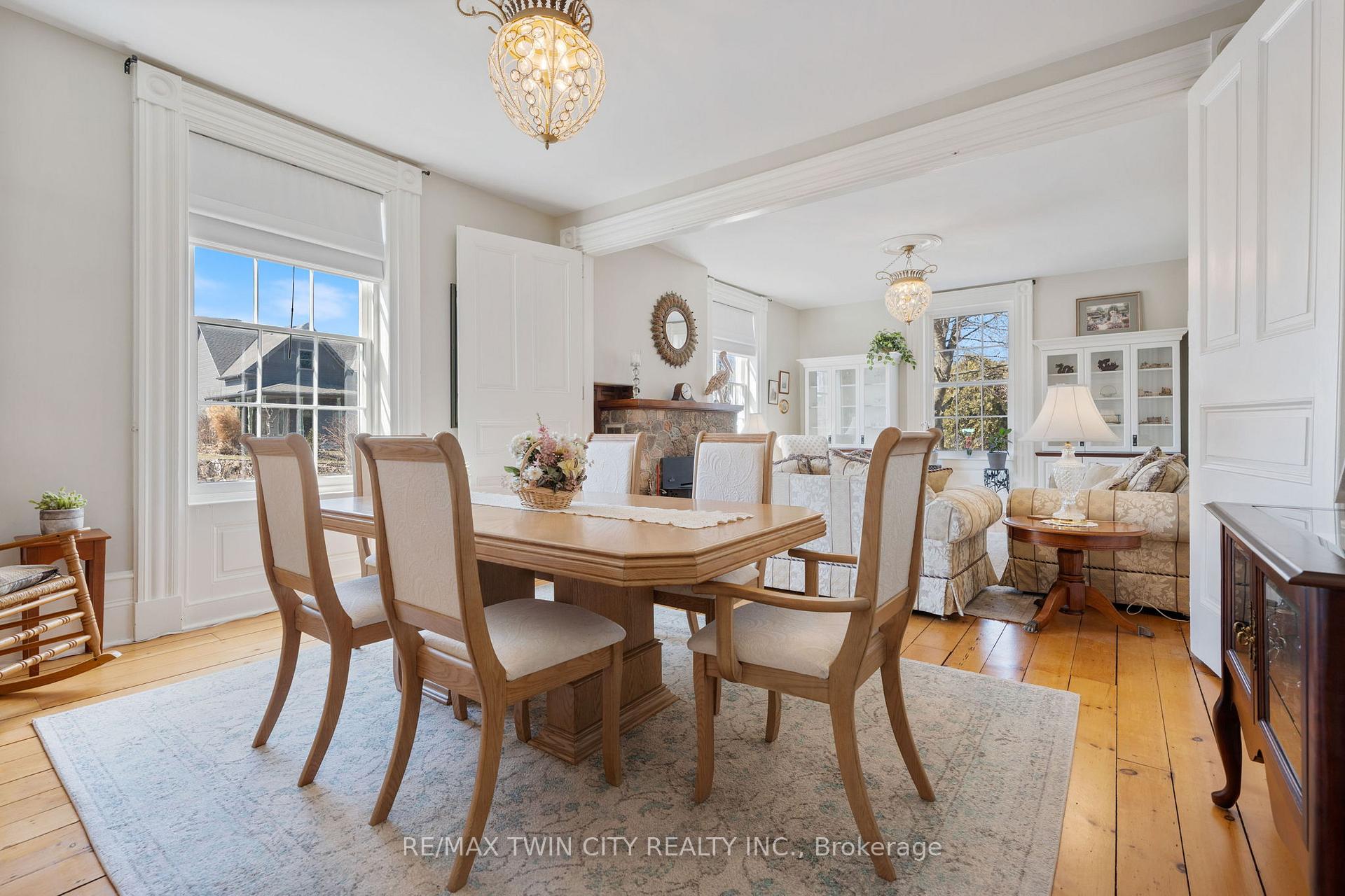 Photo 13 of 4 Murray Street W, Norfolk, Vittoria — HOMEH