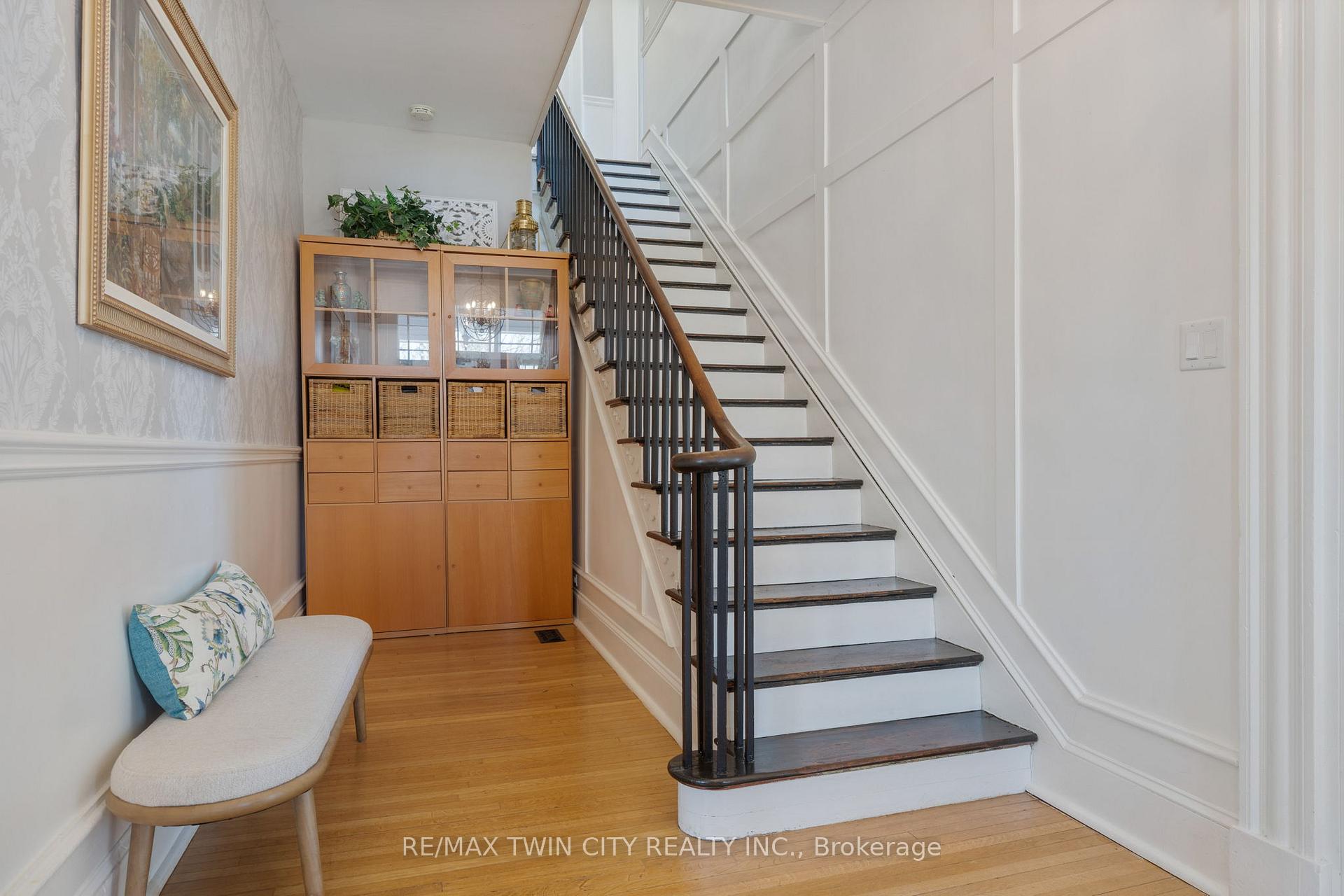 Photo 22 of 4 Murray Street W, Norfolk, Vittoria — HOMEH