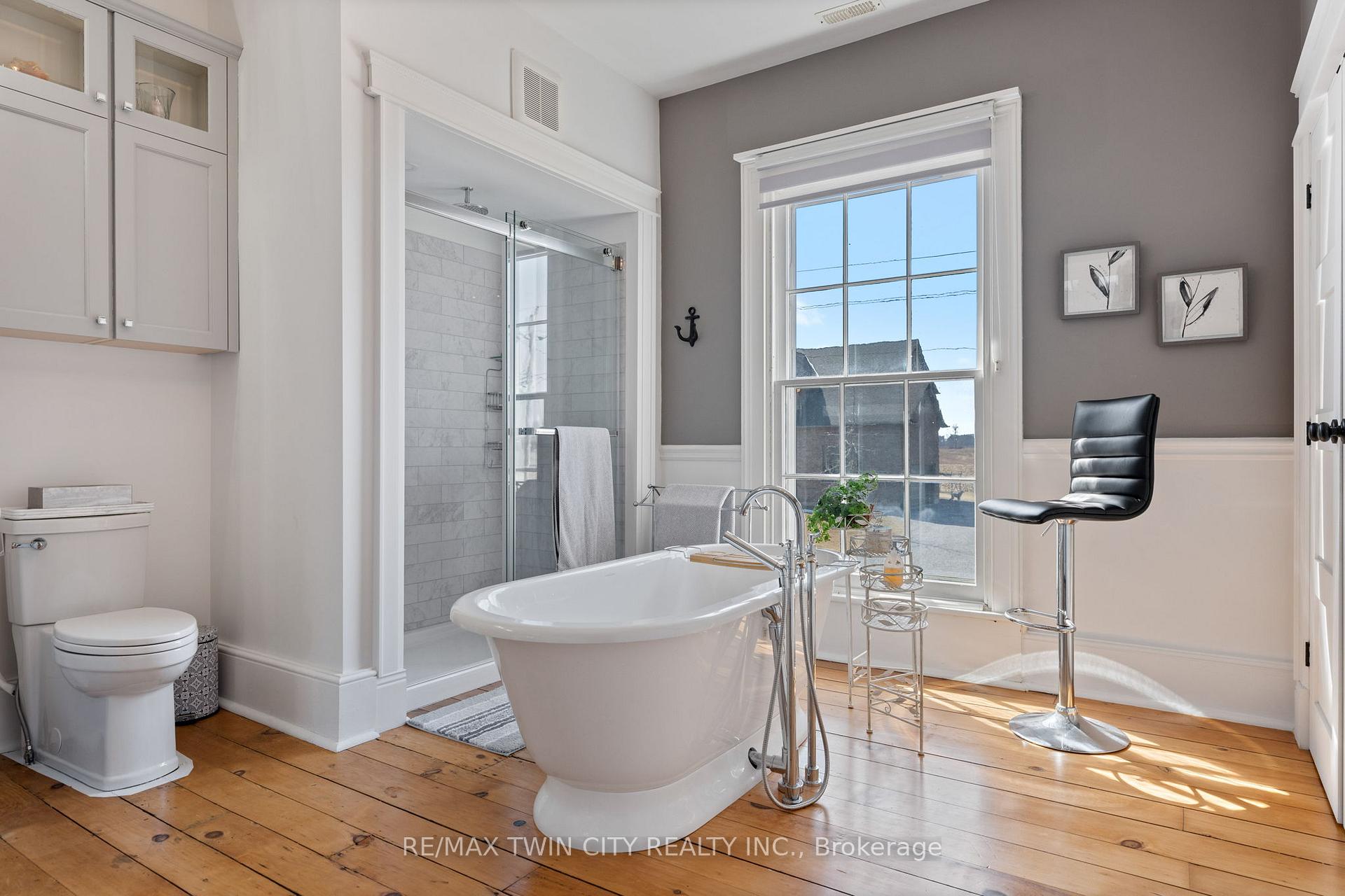 Photo 28 of 4 Murray Street W, Norfolk, Vittoria — HOMEH