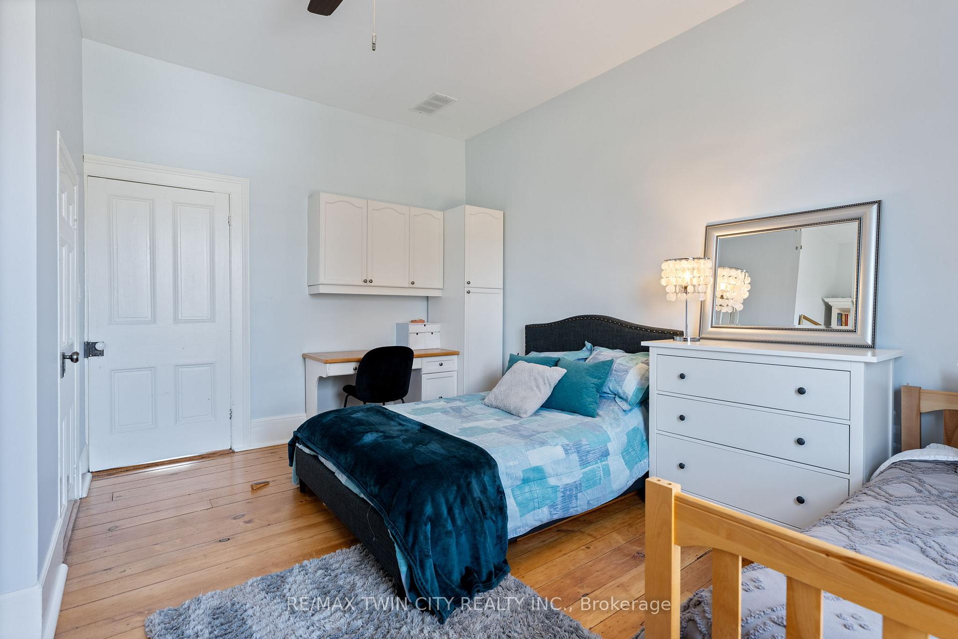 Photo 31 of 4 Murray Street W, Norfolk, Vittoria — HOMEH