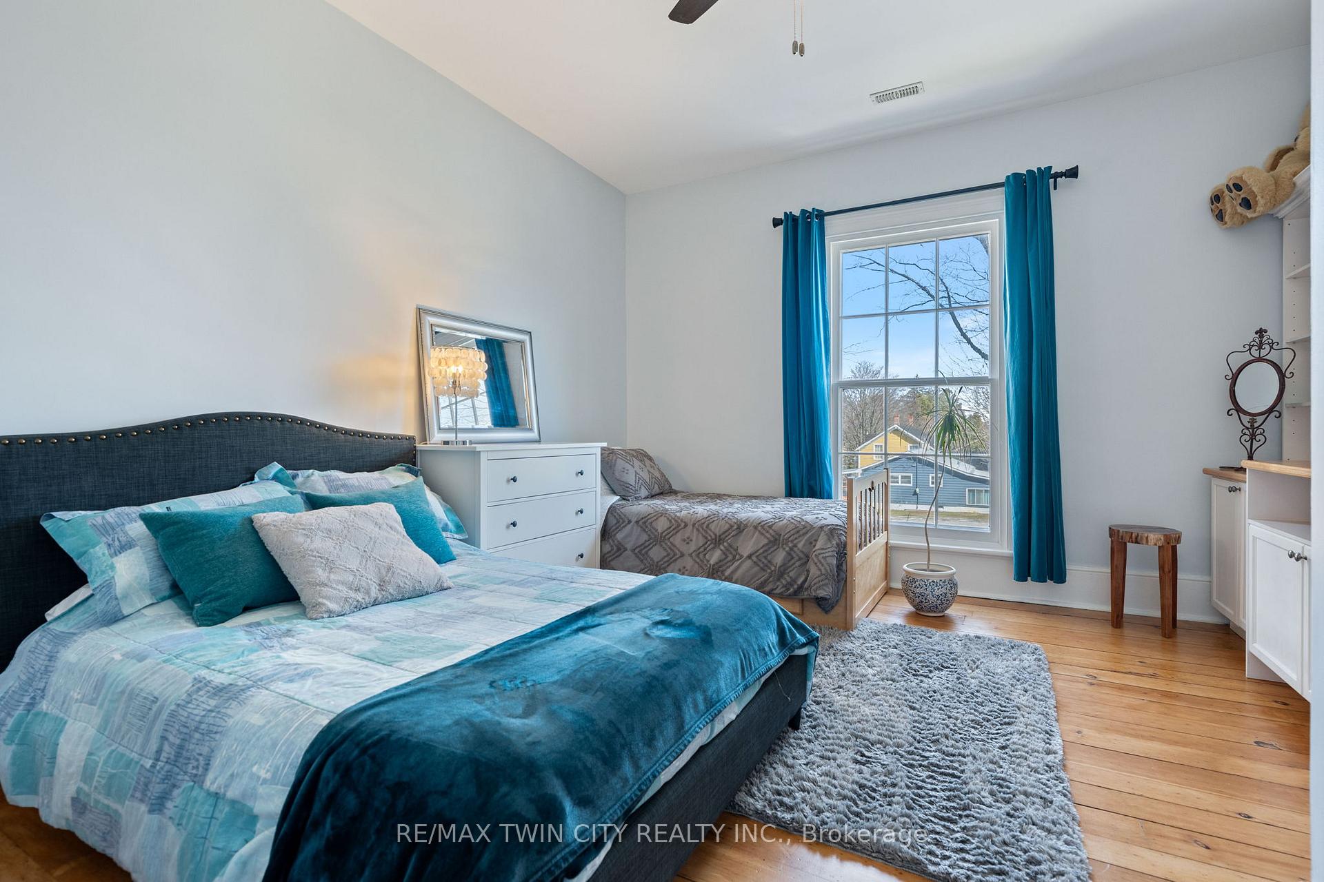 Photo 32 of 4 Murray Street W, Norfolk, Vittoria — HOMEH