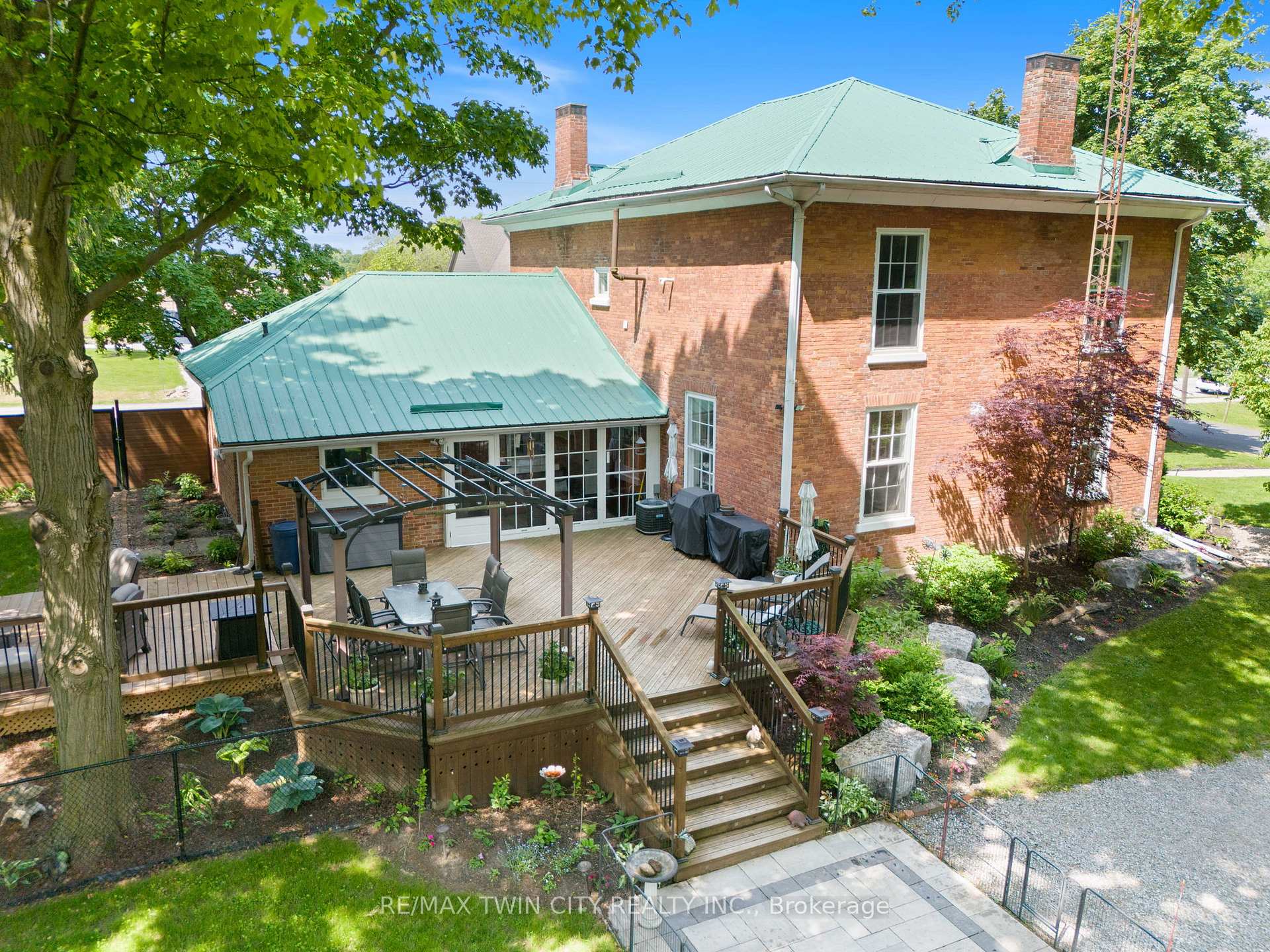 Photo 43 of 4 Murray Street W, Norfolk, Vittoria — HOMEH