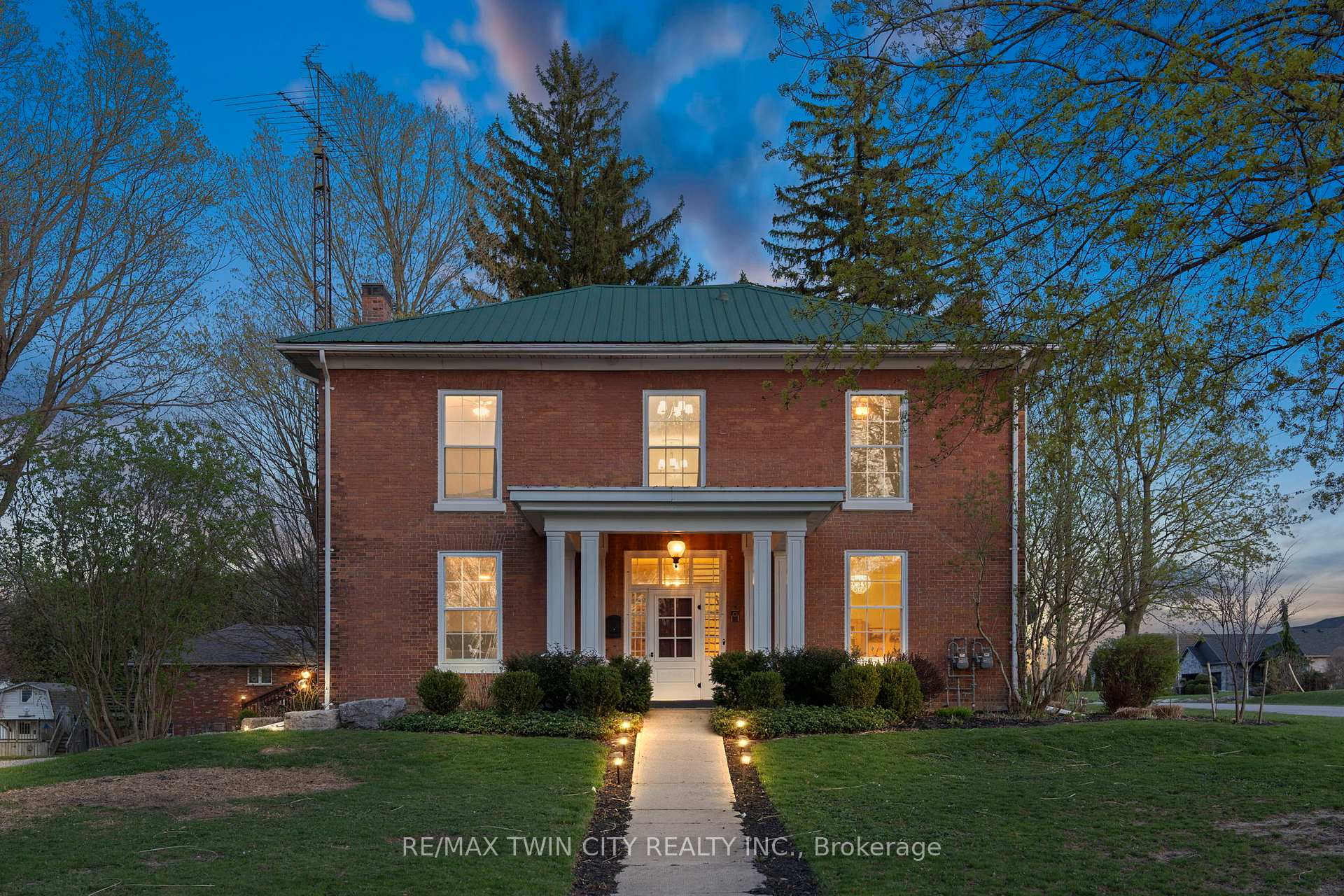 Photo 46 of 4 Murray Street W, Norfolk, Vittoria — HOMEH