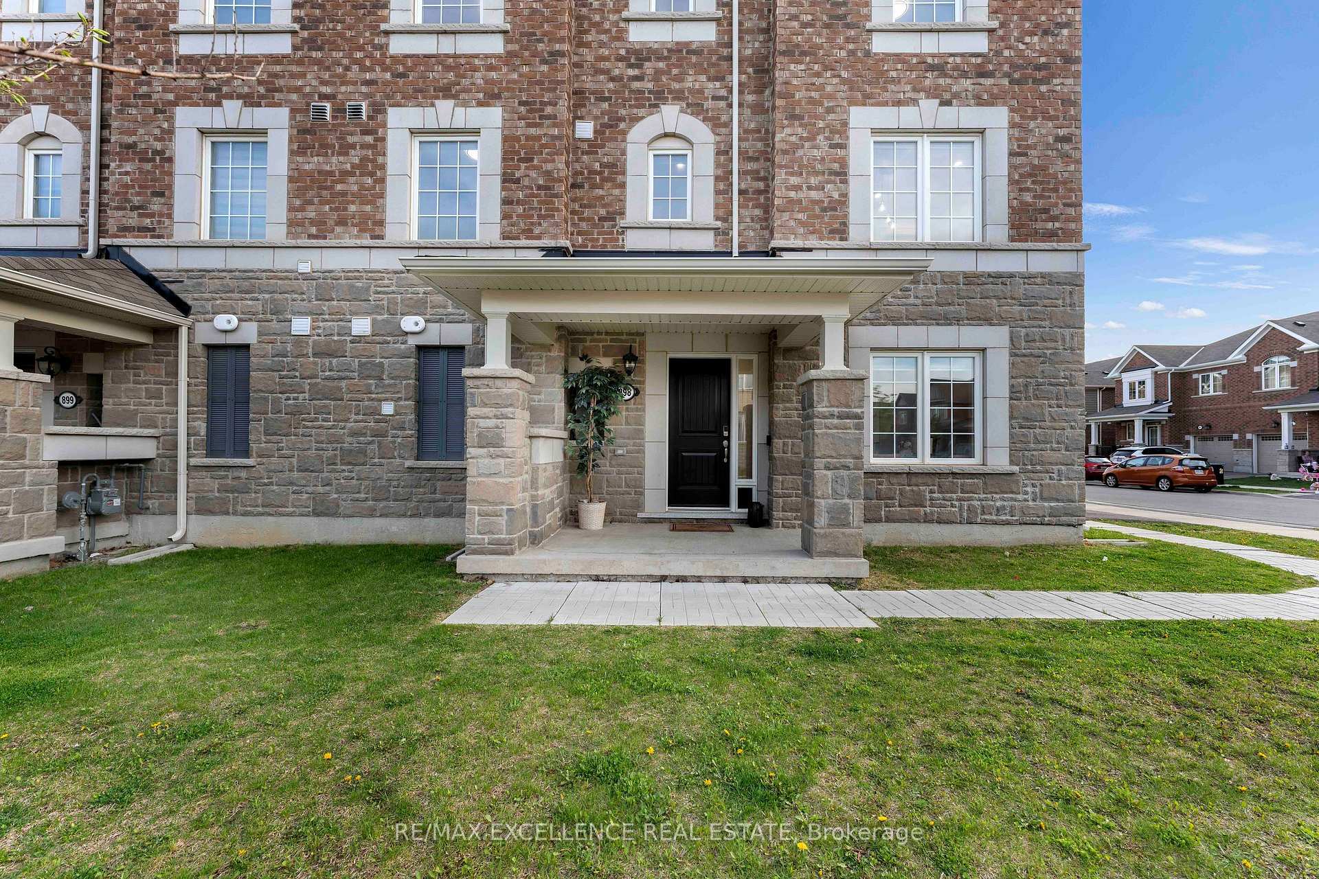 Photo 28 of 898 Ash Gate, Milton, Cobban — HOMEH