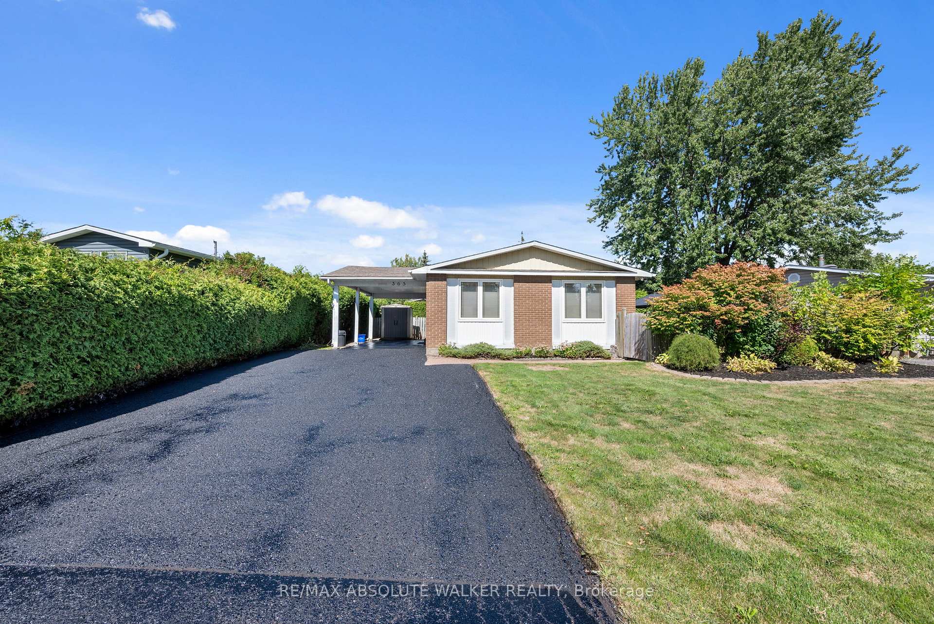 Photo 1 of 365 Amiens Street, Ottawa, Bilberry Creek/Queenswood Heights — HOMEH