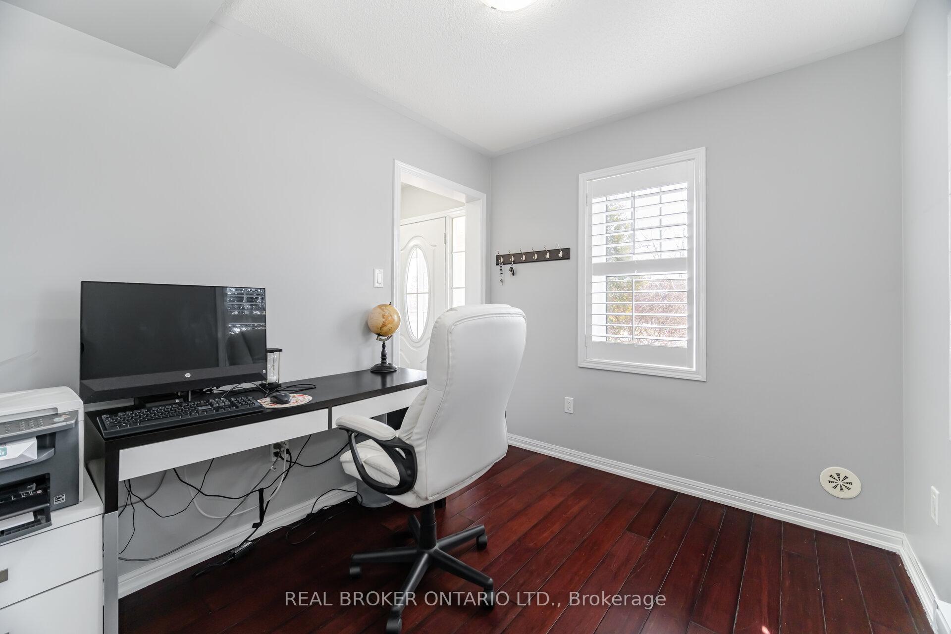 Photo 9 of 40 Suitor Court, Milton, Willmott — HOMEH