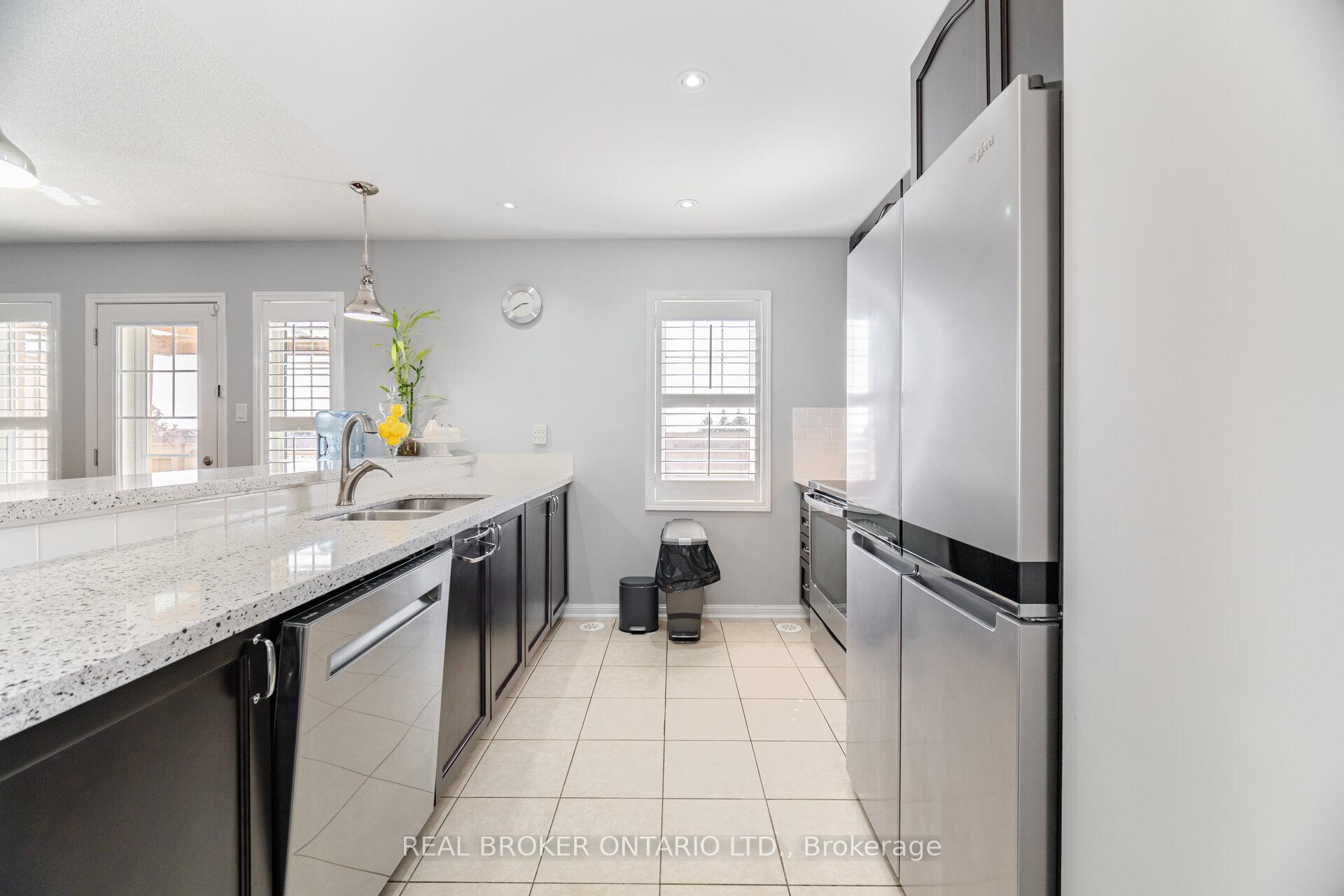 Photo 23 of 40 Suitor Court, Milton, Willmott — HOMEH