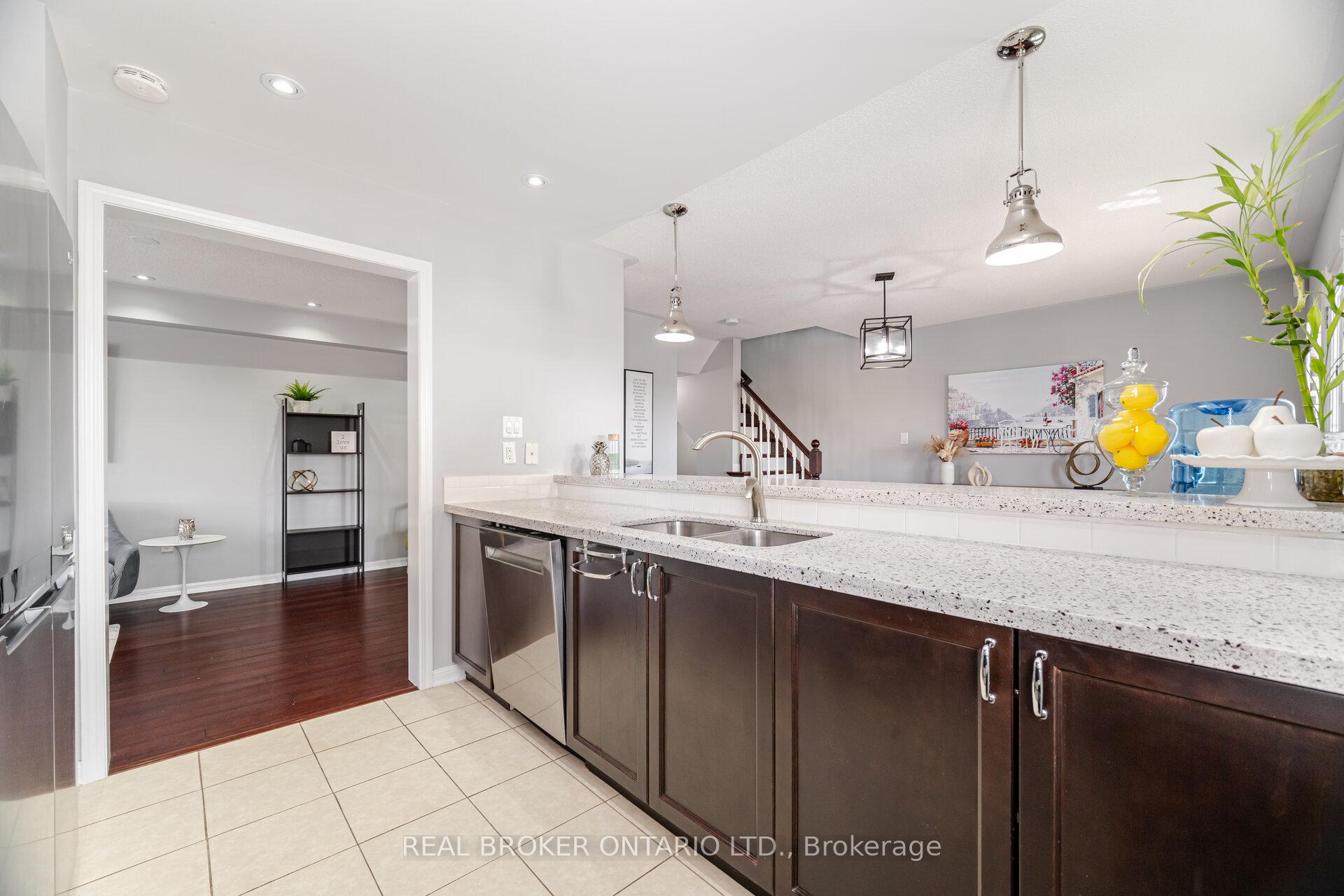 Photo 27 of 40 Suitor Court, Milton, Willmott — HOMEH