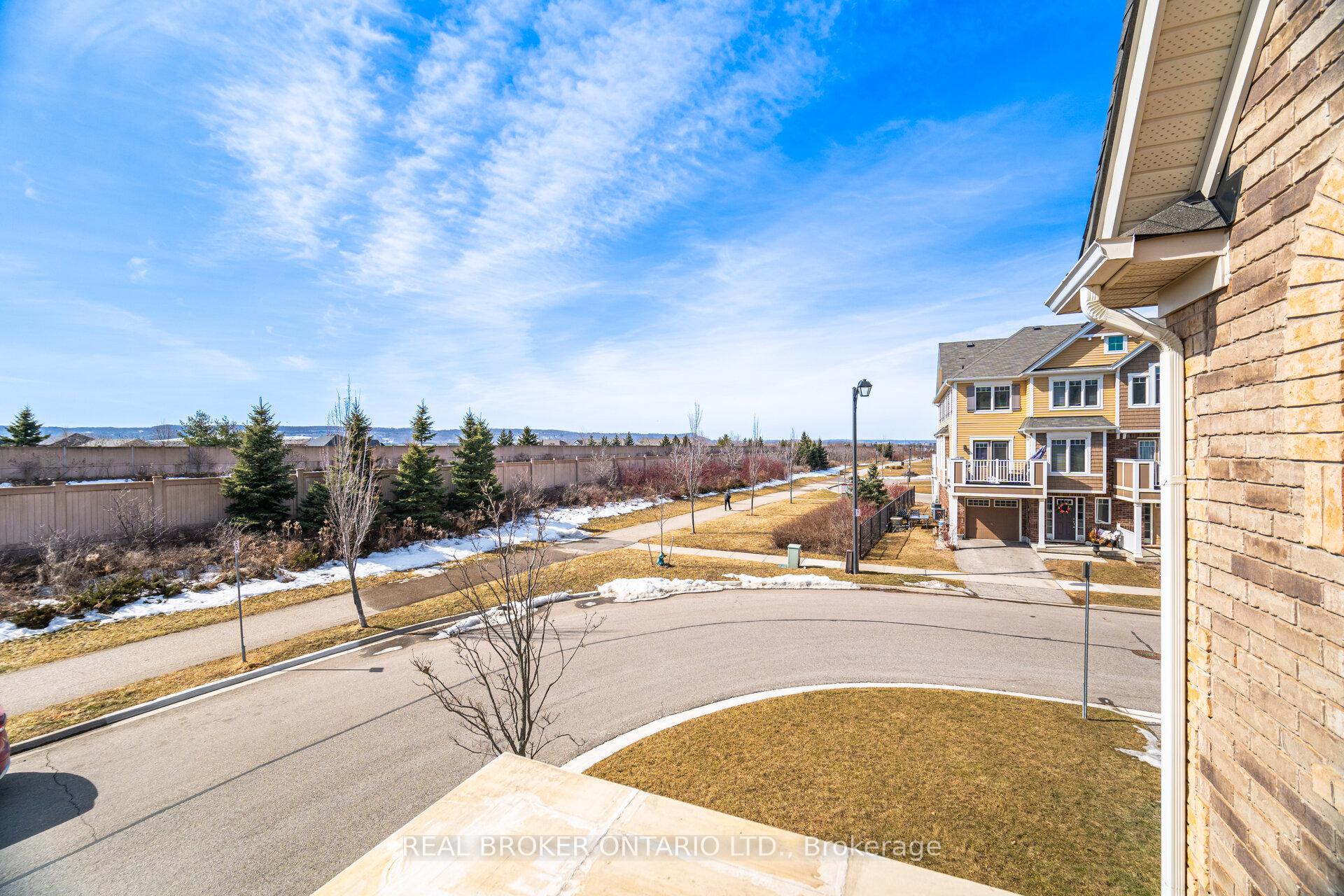Photo 41 of 40 Suitor Court, Milton, Willmott — HOMEH