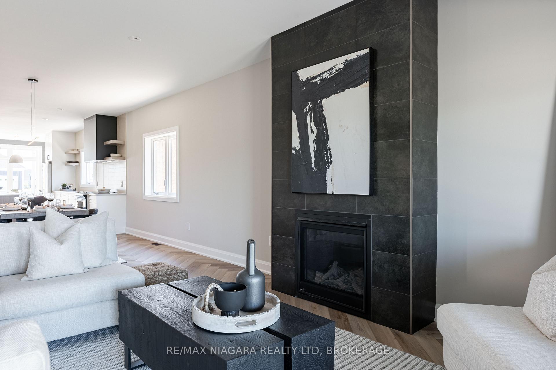 Photo 13 of 1 Stickles Street, Pelham, Fonthill — HOMEH